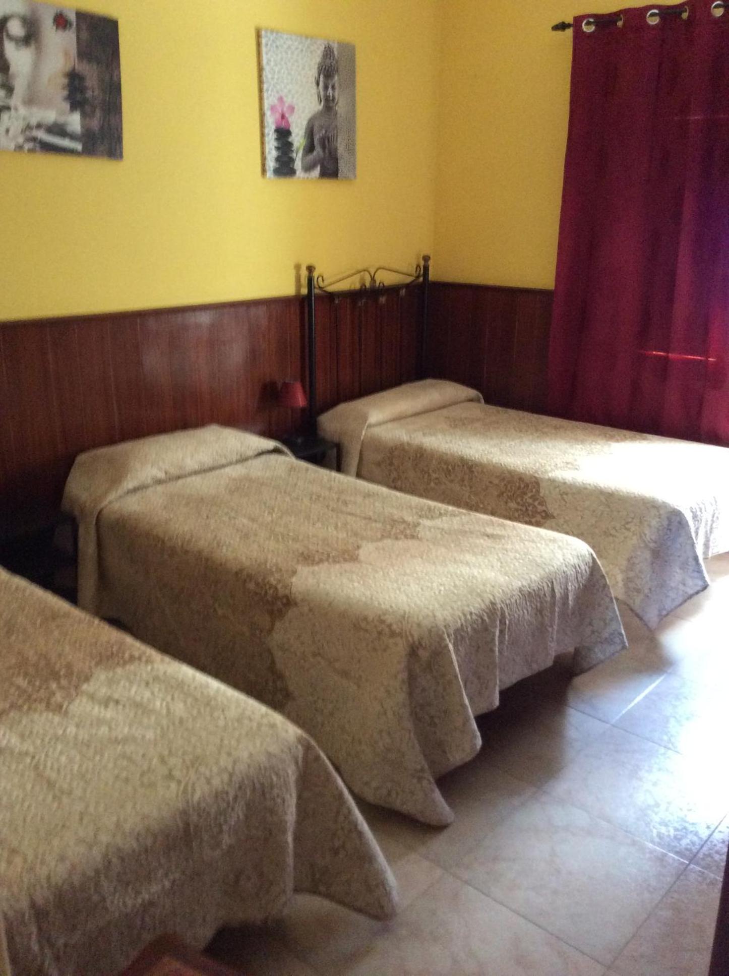 Two-Bedroom House photo 2
