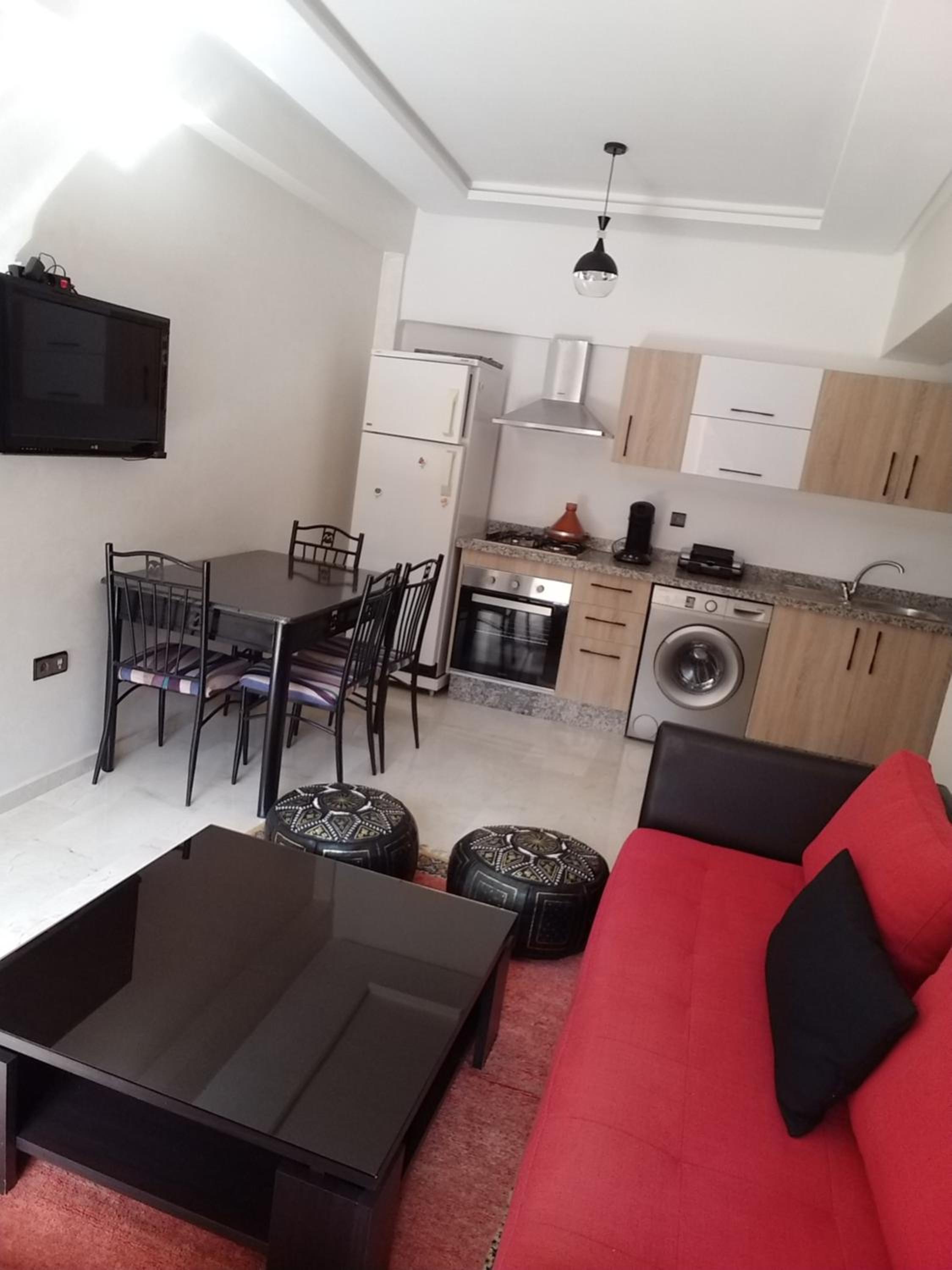 One-Bedroom Apartment - Photo 14