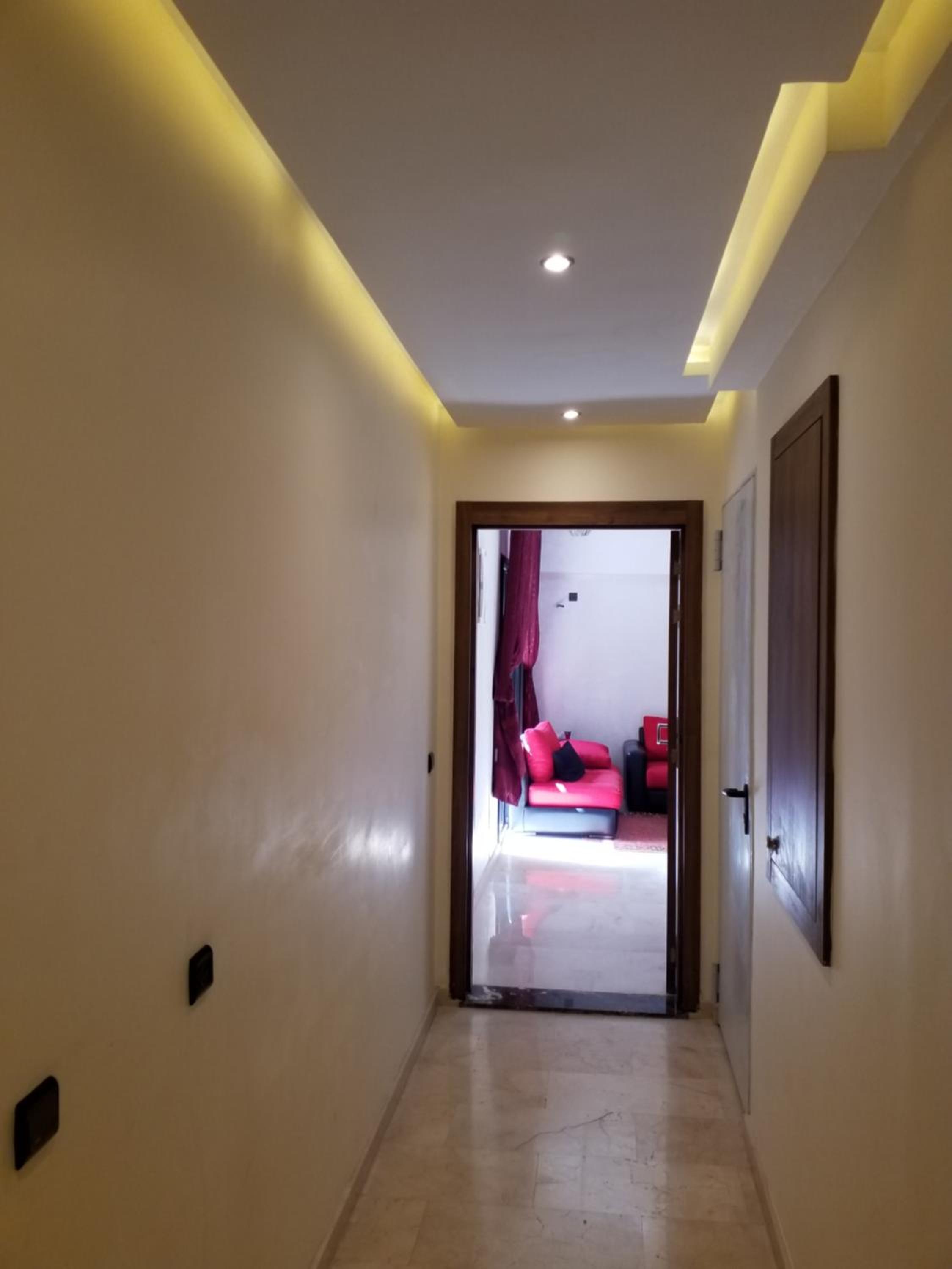 One-Bedroom Apartment - Photo 3