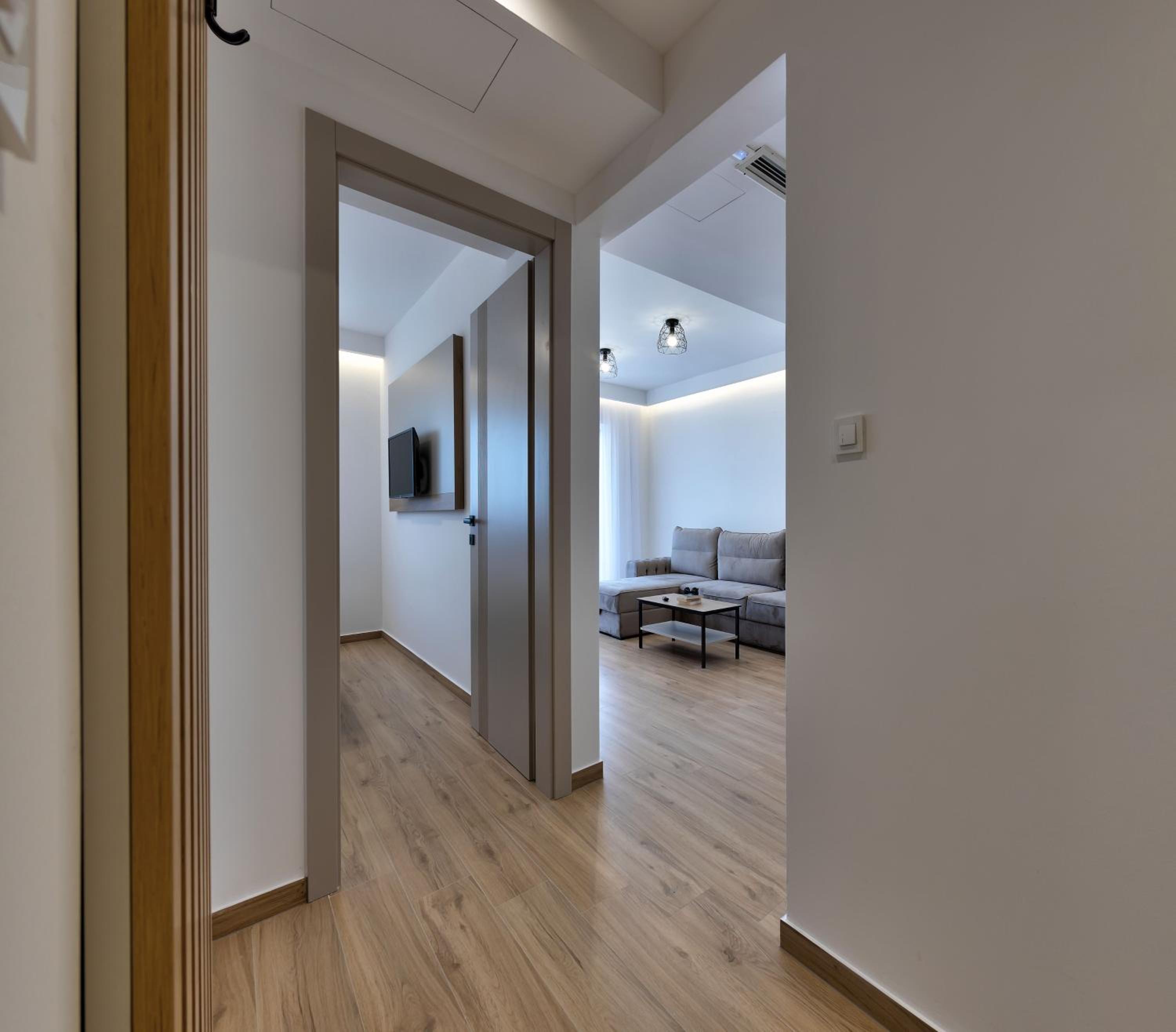 Apartment - Ground Floor - Photo 8