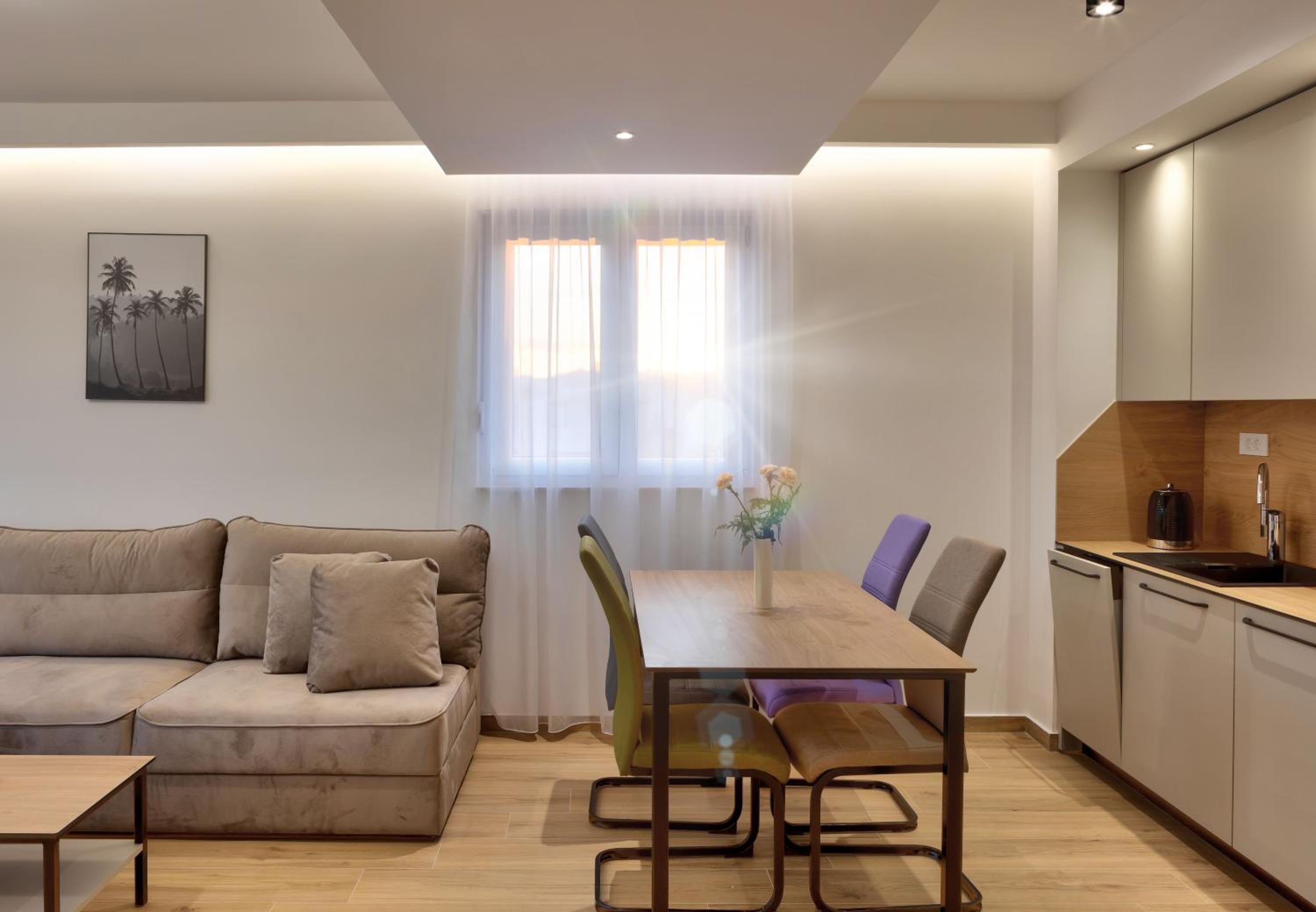 Apartment with Terrace photo 3
