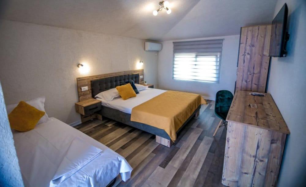 Triple Room with Terrace photo 1
