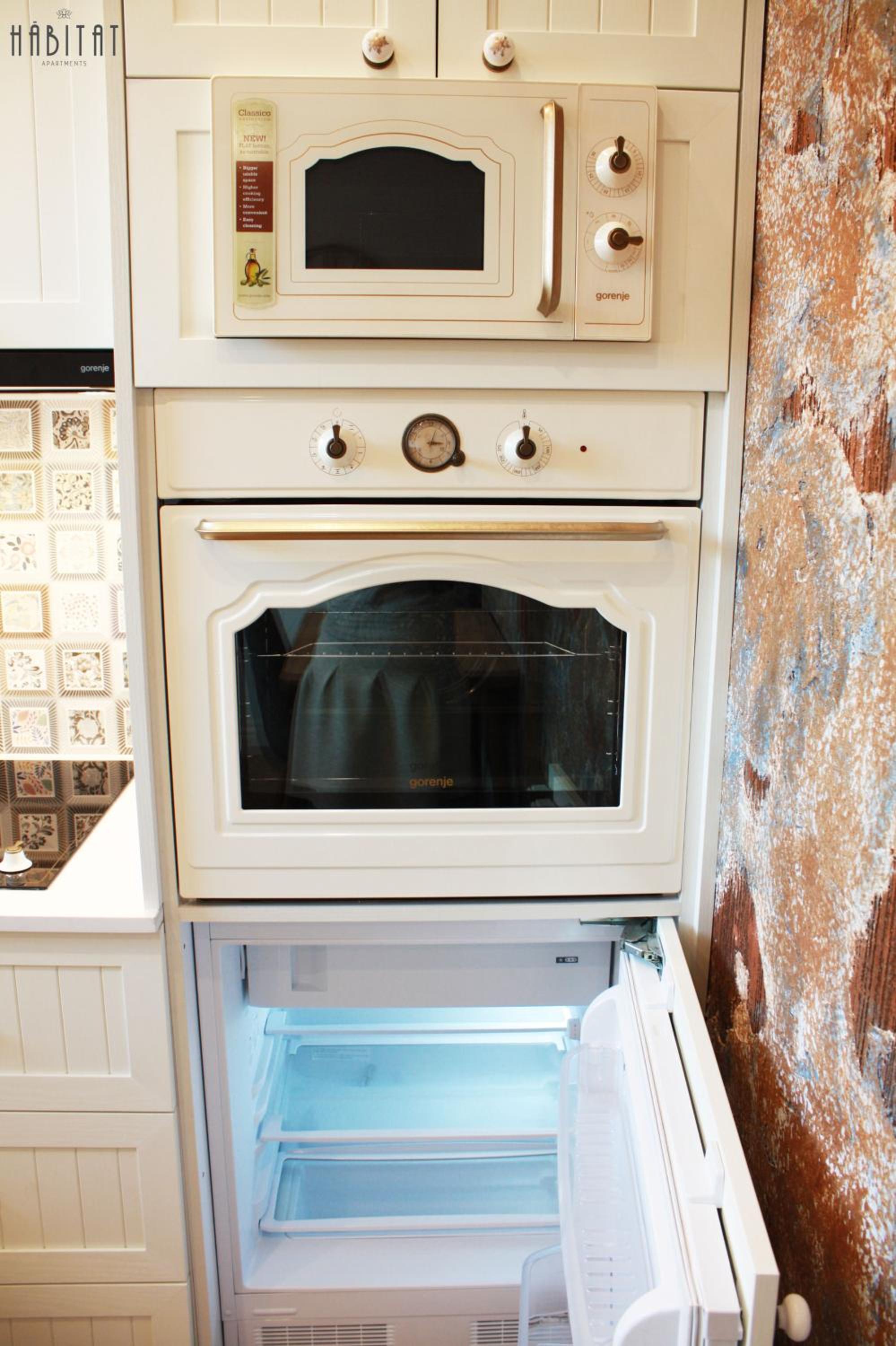 One-Bedroom Apartment - Photo 4