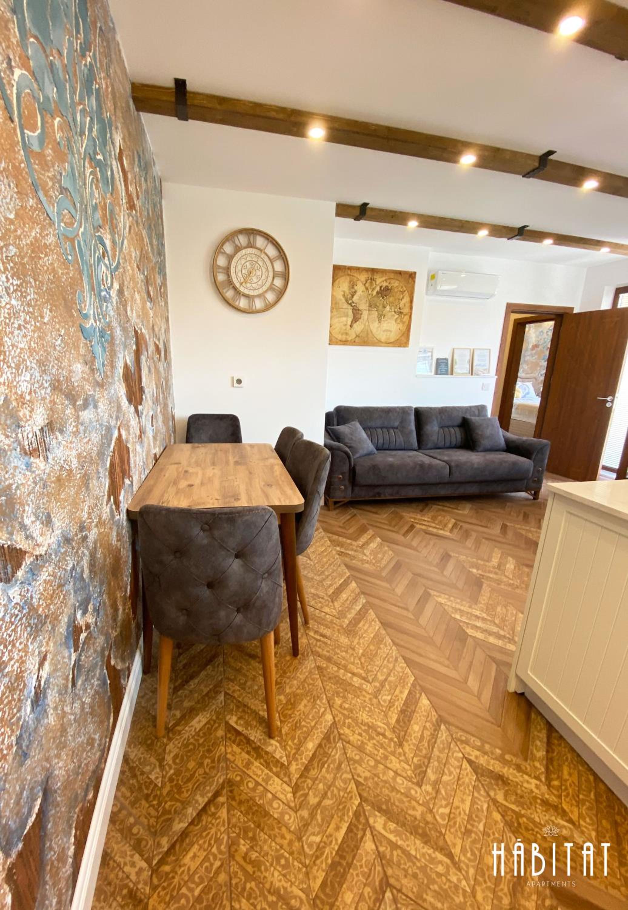 One-Bedroom Apartment - Photo 26