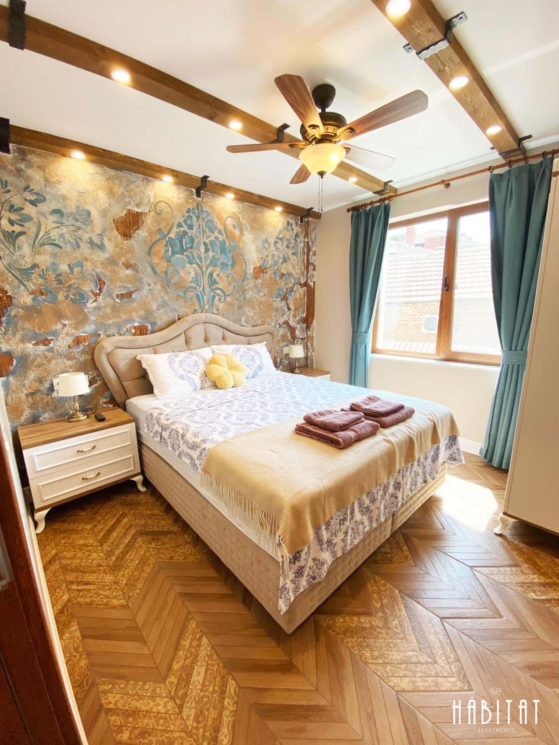 One-Bedroom Apartment - Photo 19