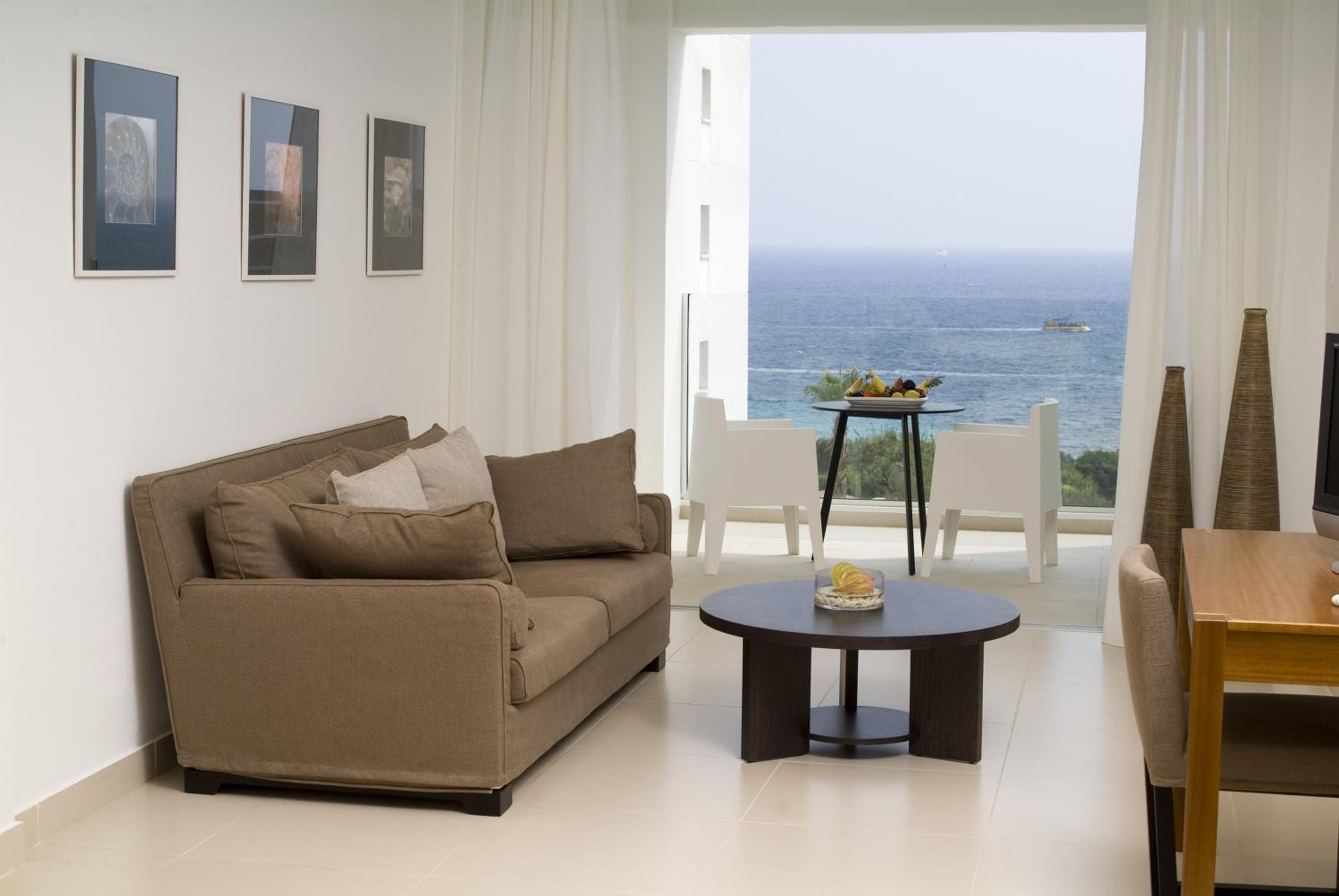 Junior Suite - Photo 9