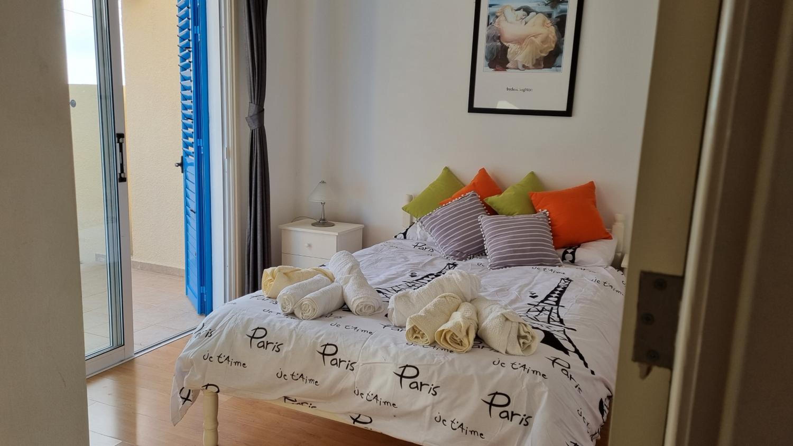 Two-Bedroom House photo 1