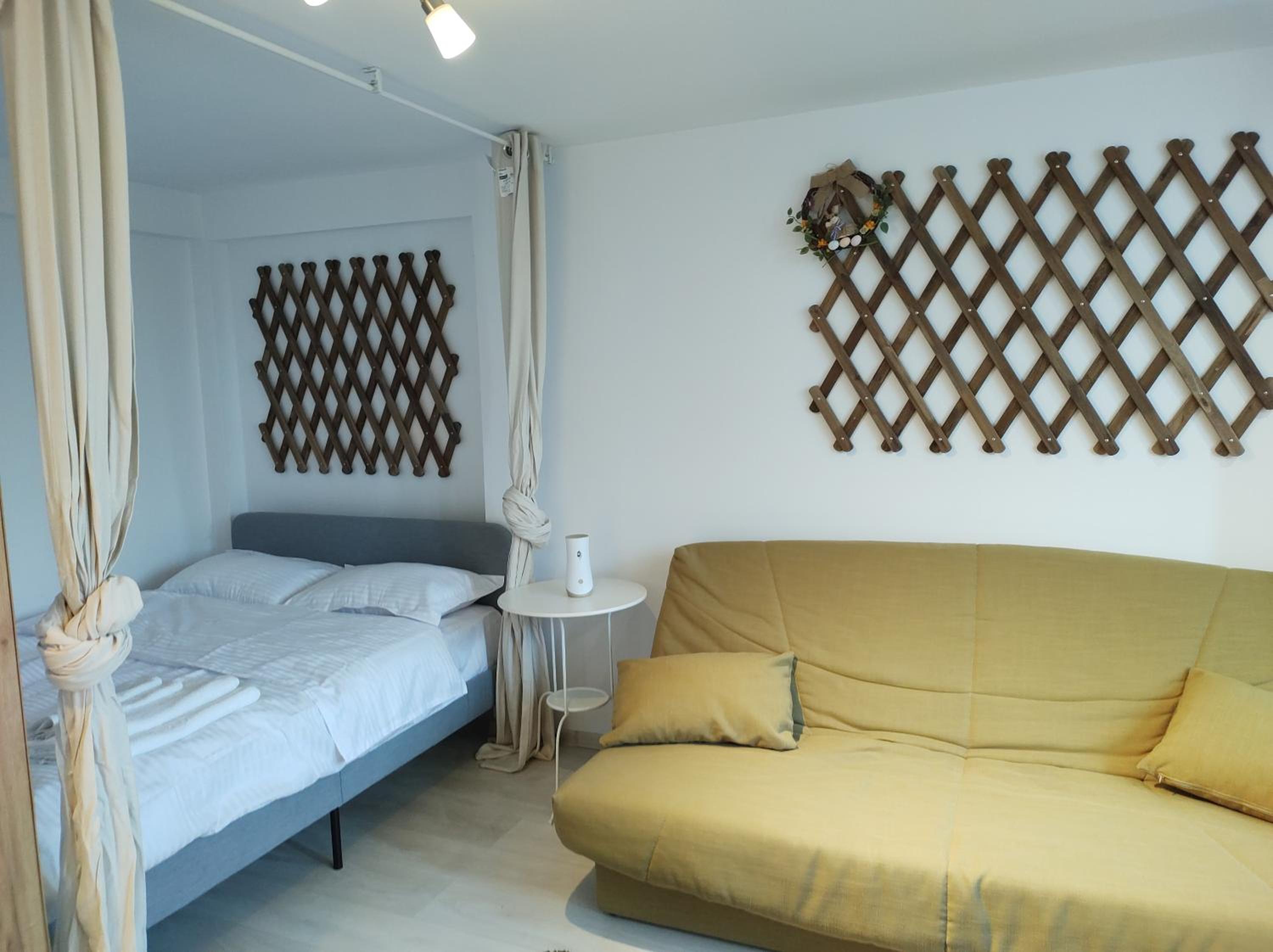 One-Bedroom Apartment photo 2