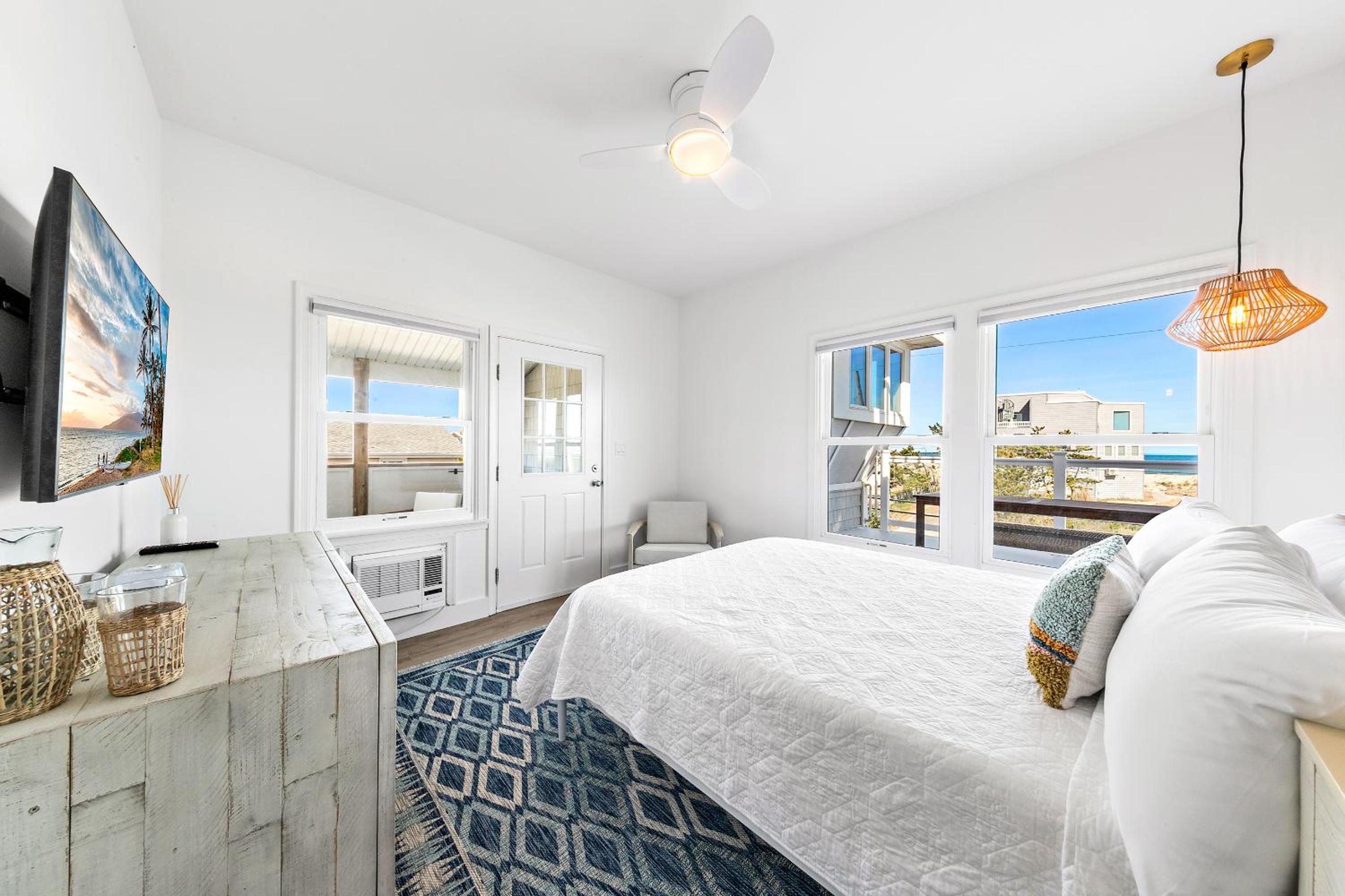 Queen Room with Sea View photo 3