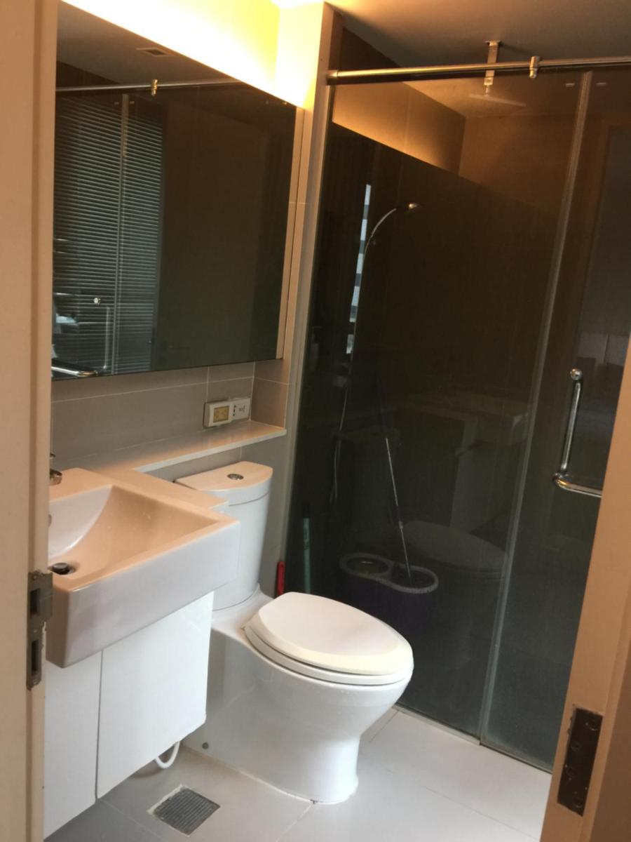 One-Bedroom Apartment - Photo 5