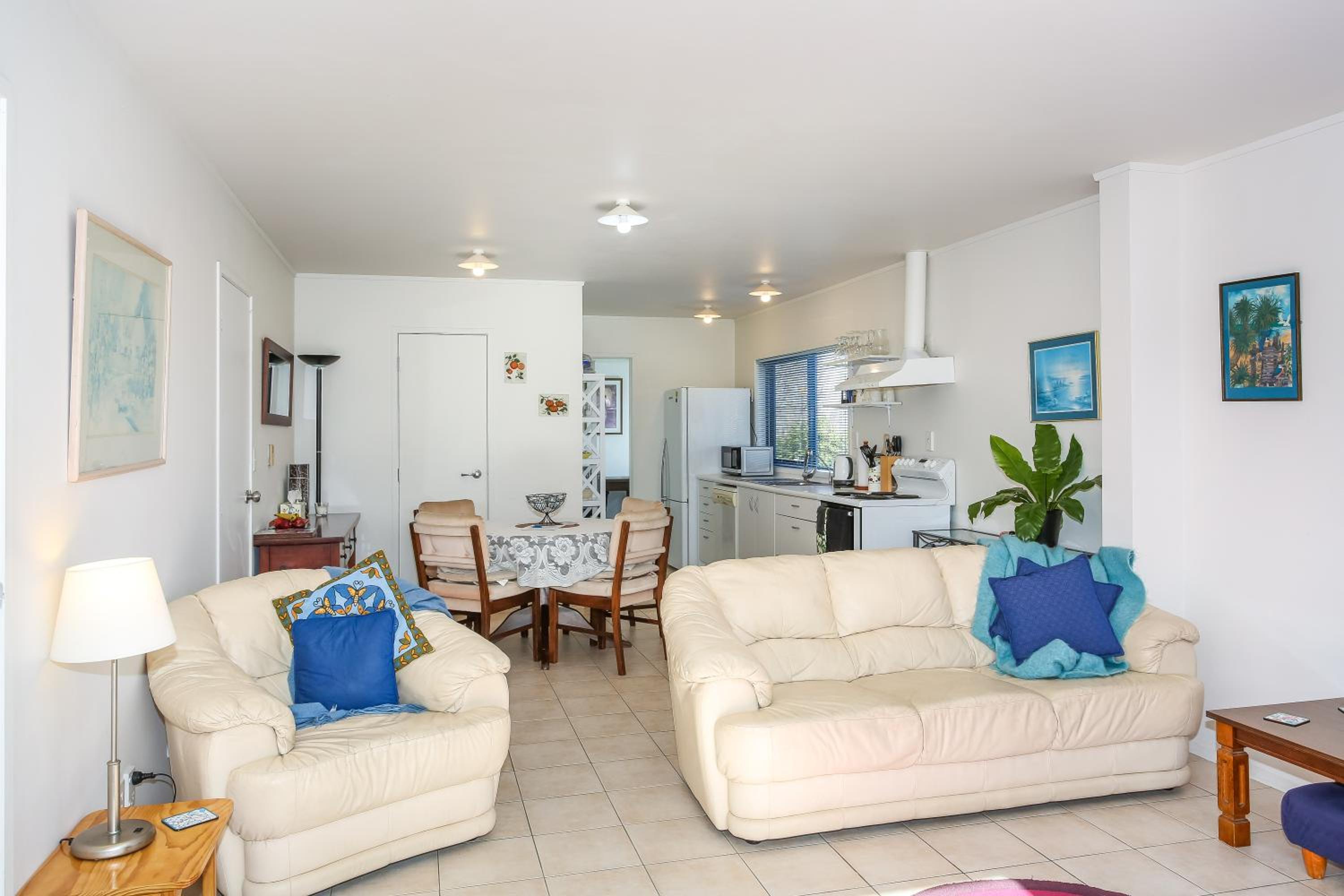 Apartment - Ground Floor - Photo 4