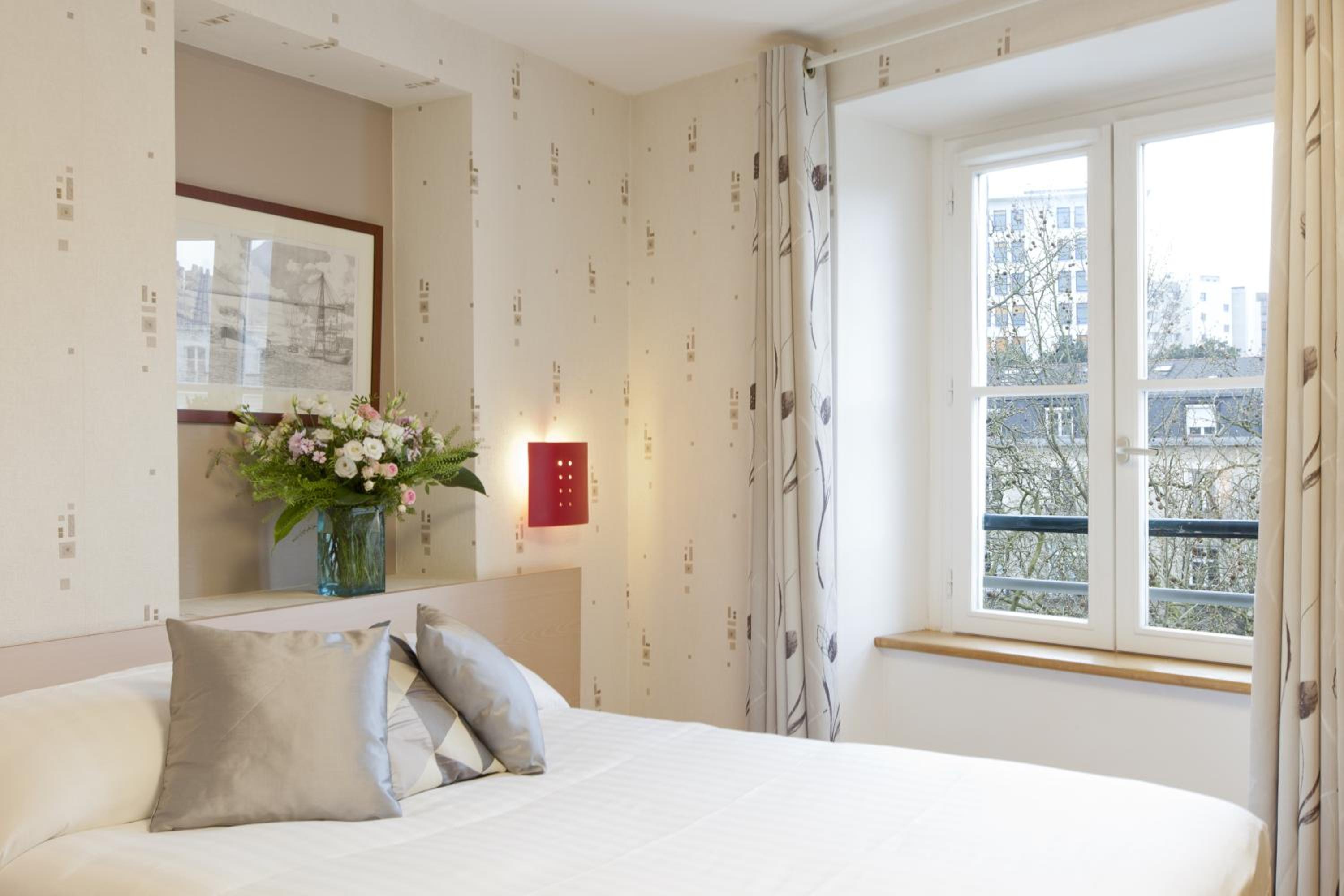 Double Room - Photo 14