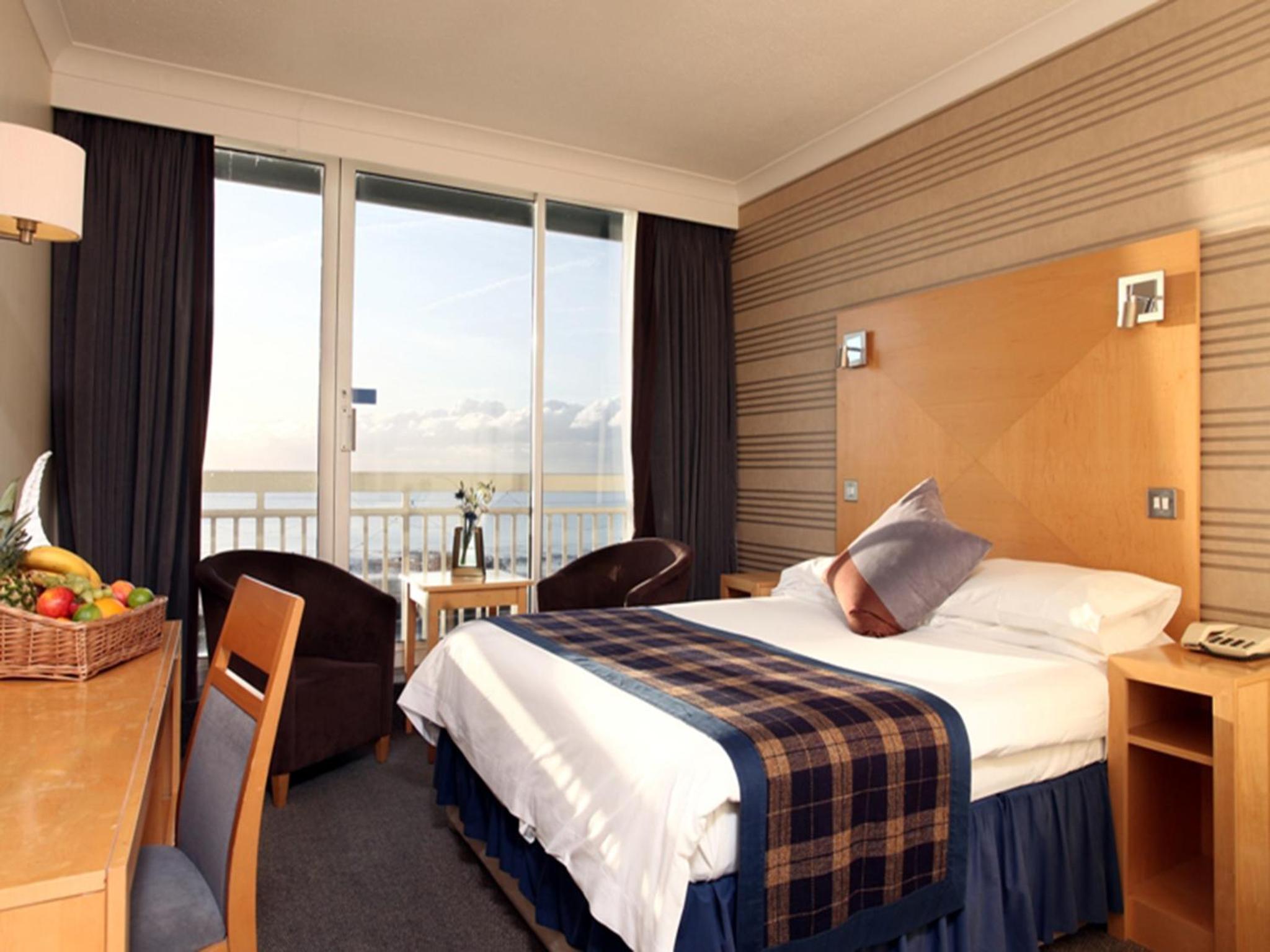 Double Room with Sea View - Photo 3