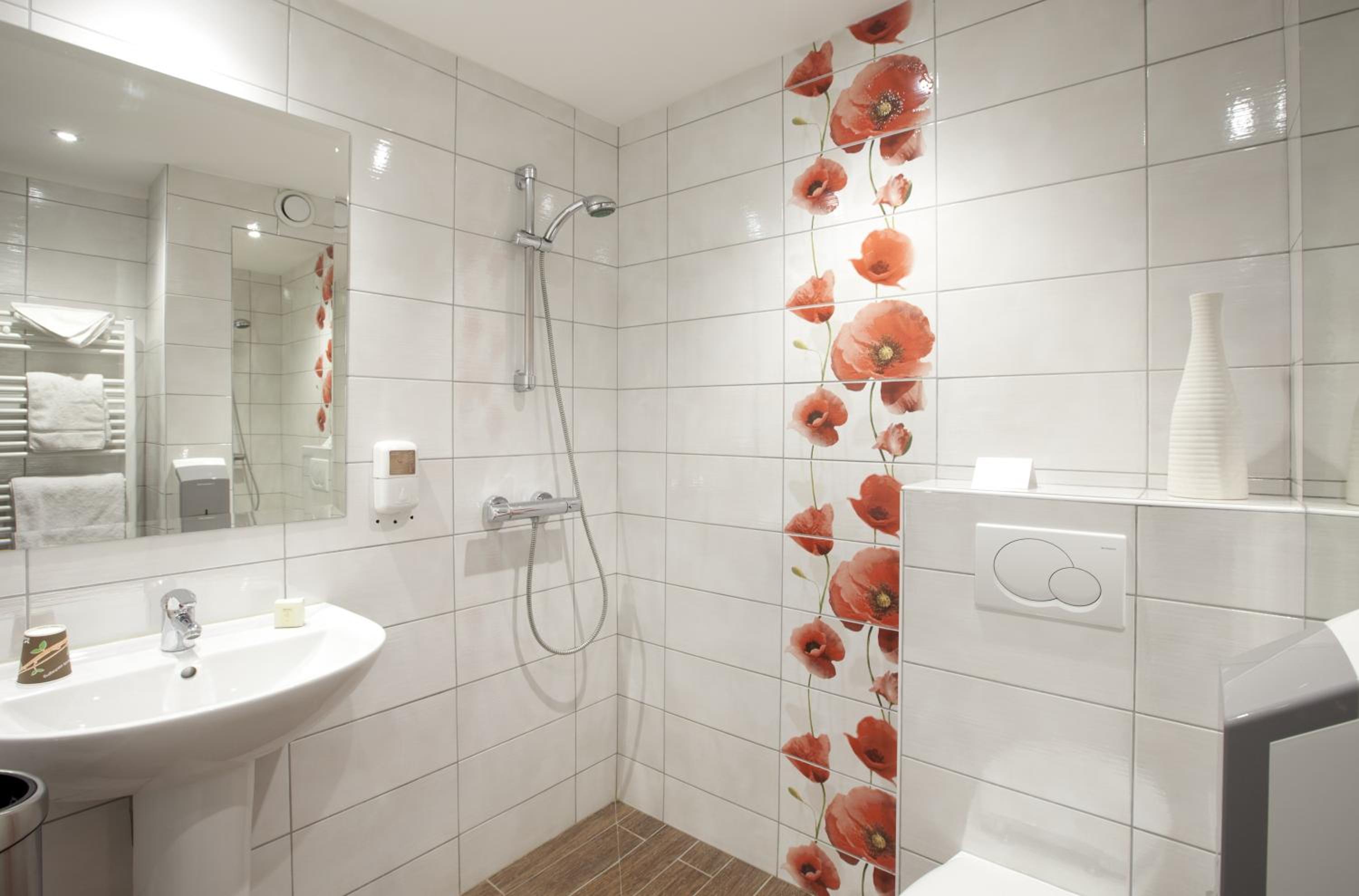 Double Room - Photo 12