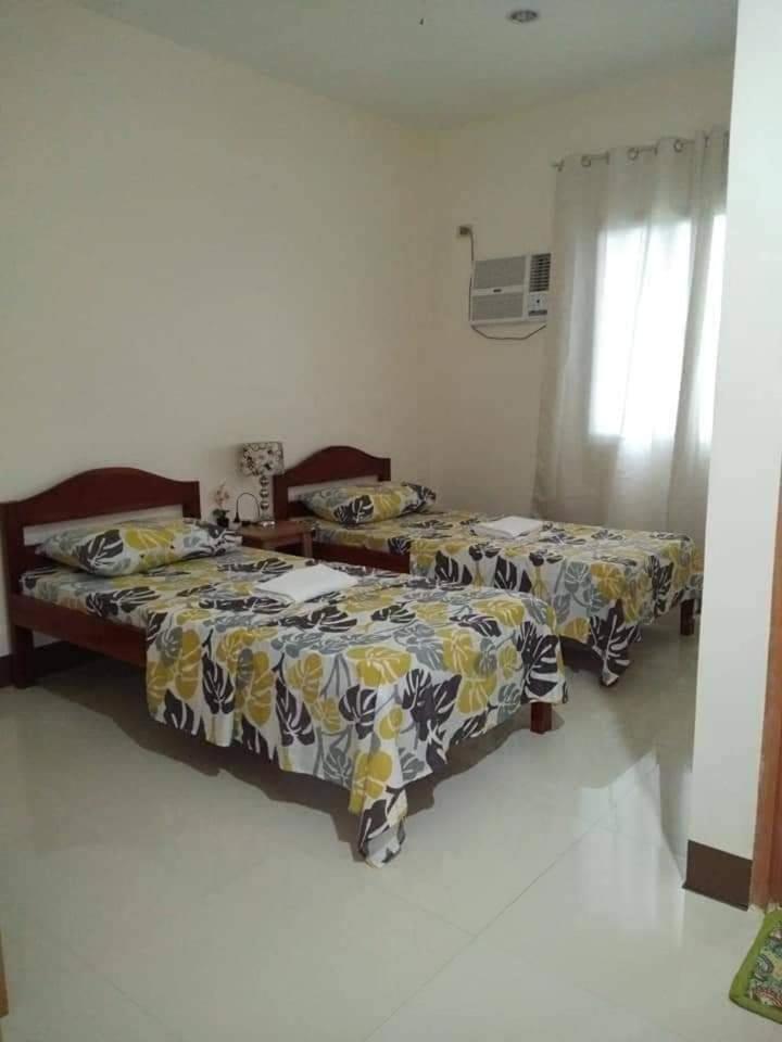 Twin Room - Photo 1