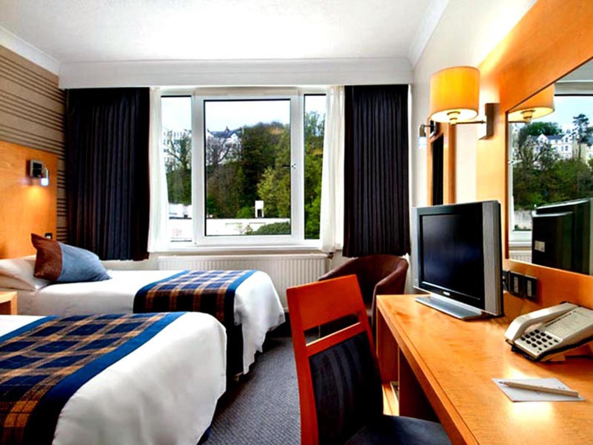 Twin Room - Photo 1