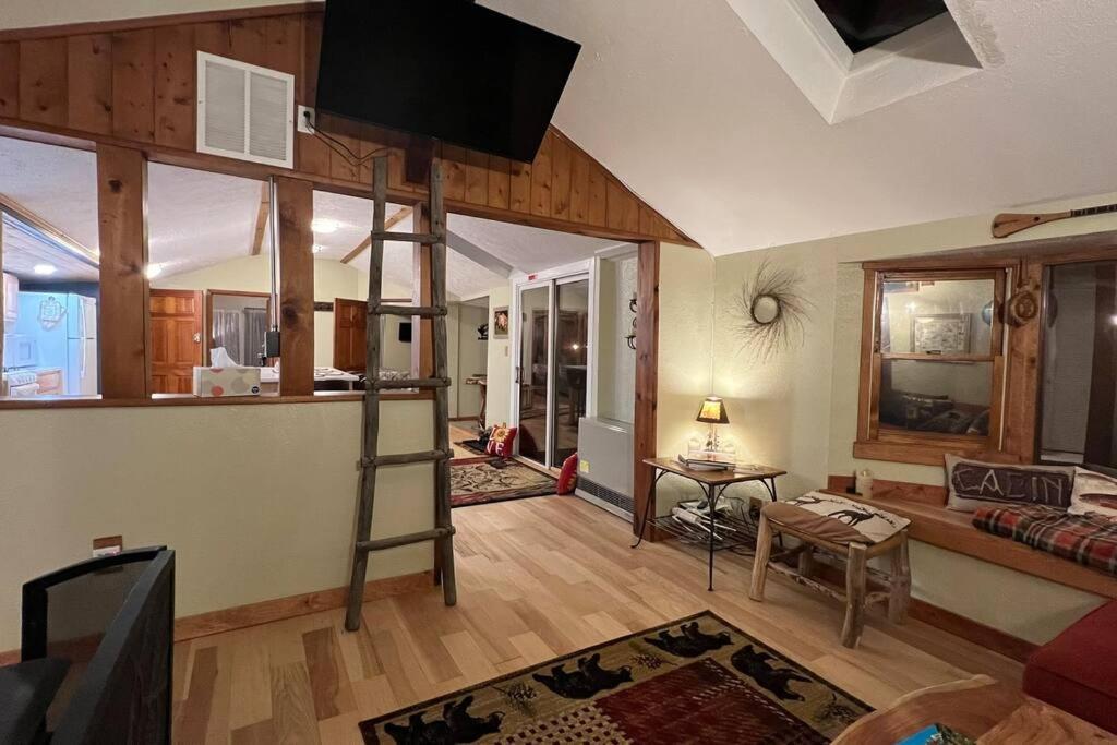 Two-Bedroom House photo 1