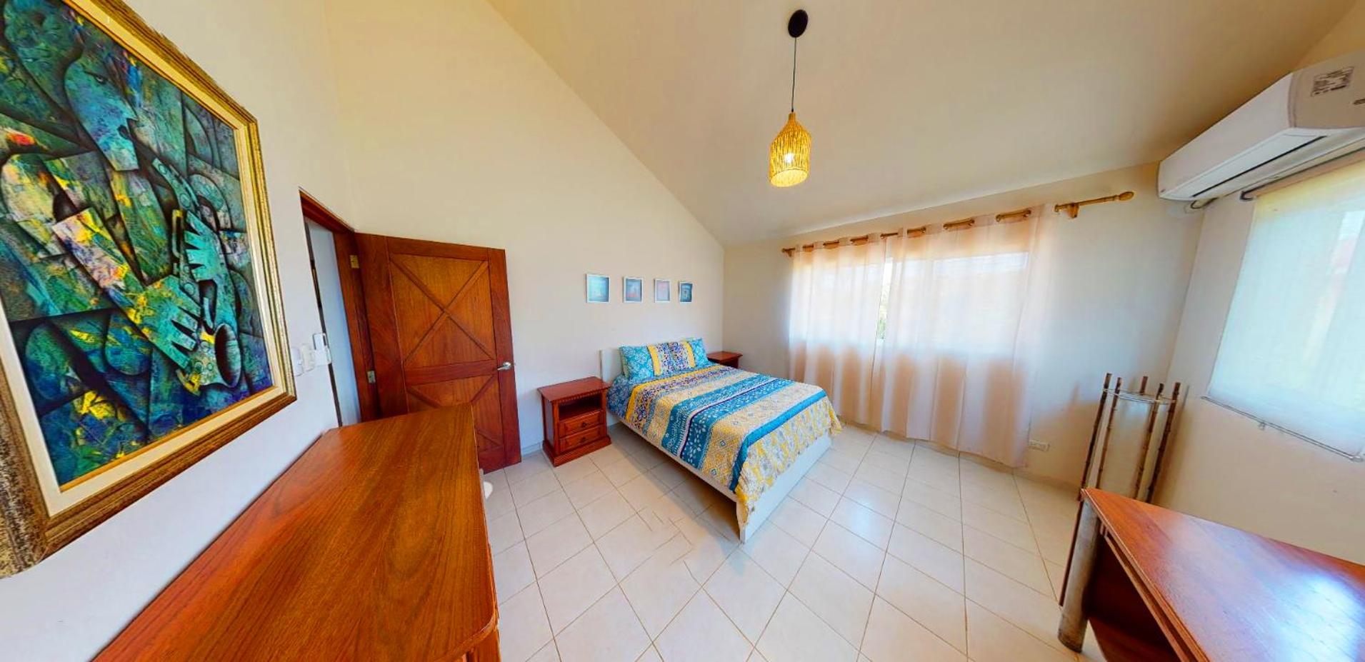 Three-Bedroom Villa photo 3