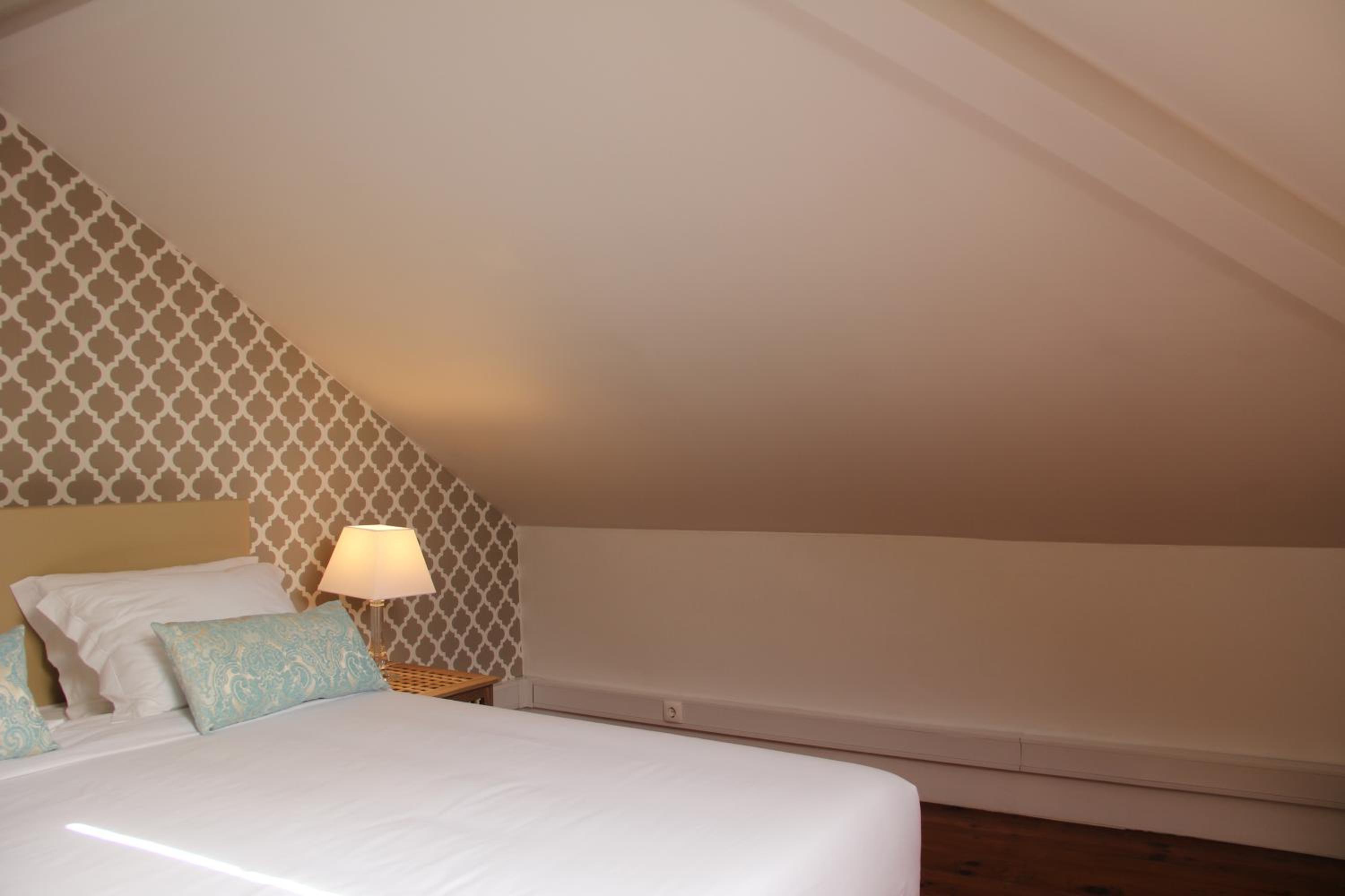 Single Room with Shared Bathroom photo 3