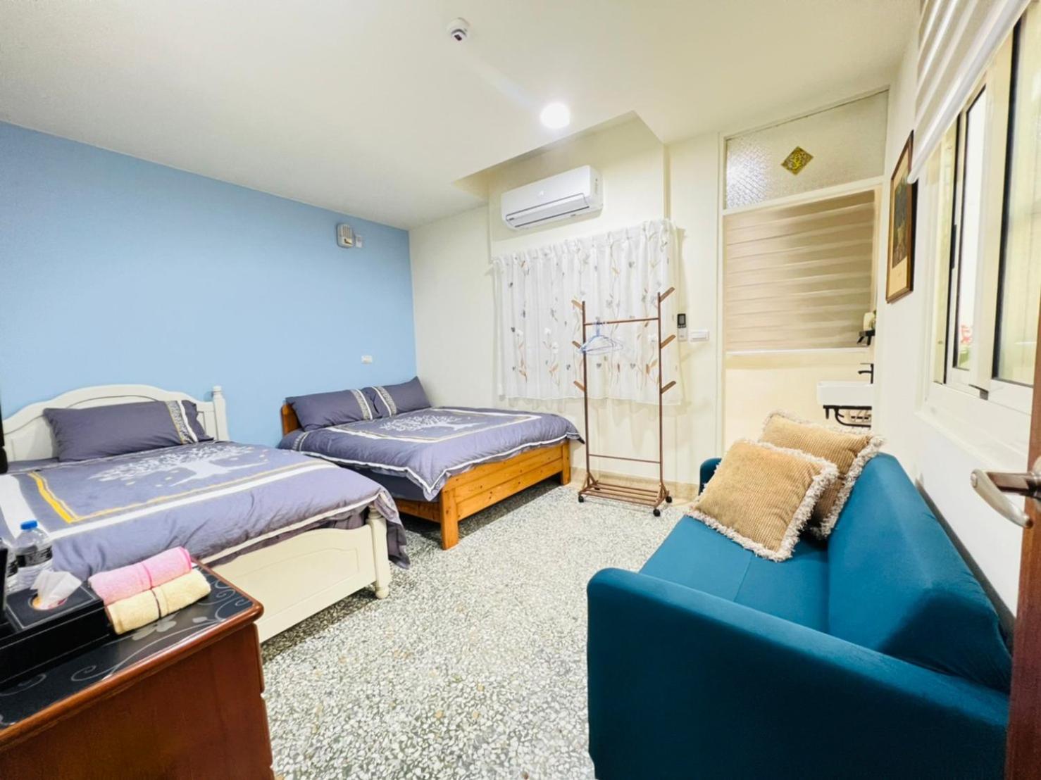 Triple Room with Private Bathroom photo 1