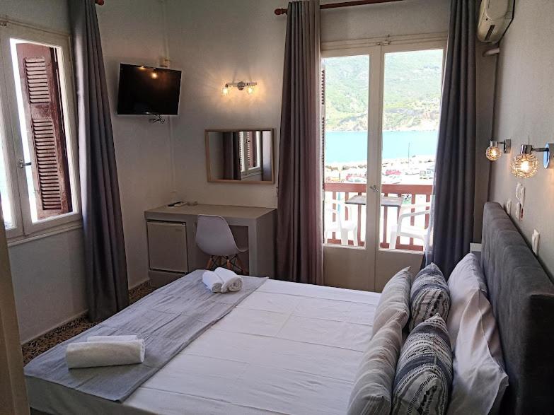 Deluxe Double Room photo 3