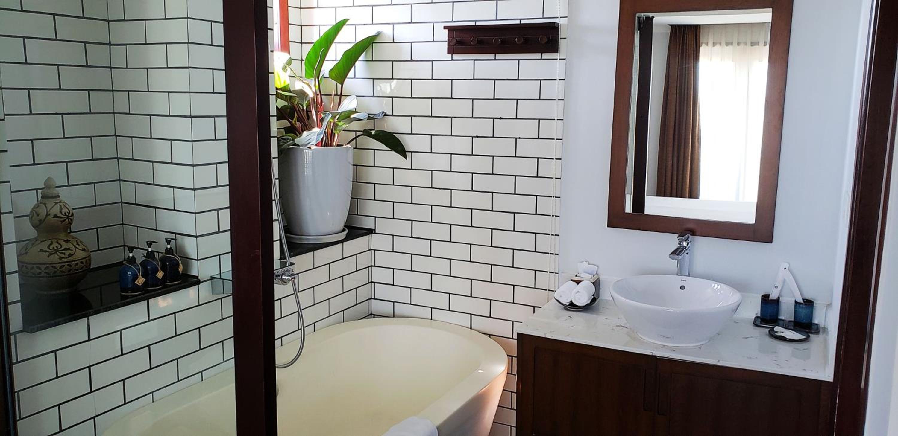 Deluxe Double or Twin Room with Balcony and River View  photo 3