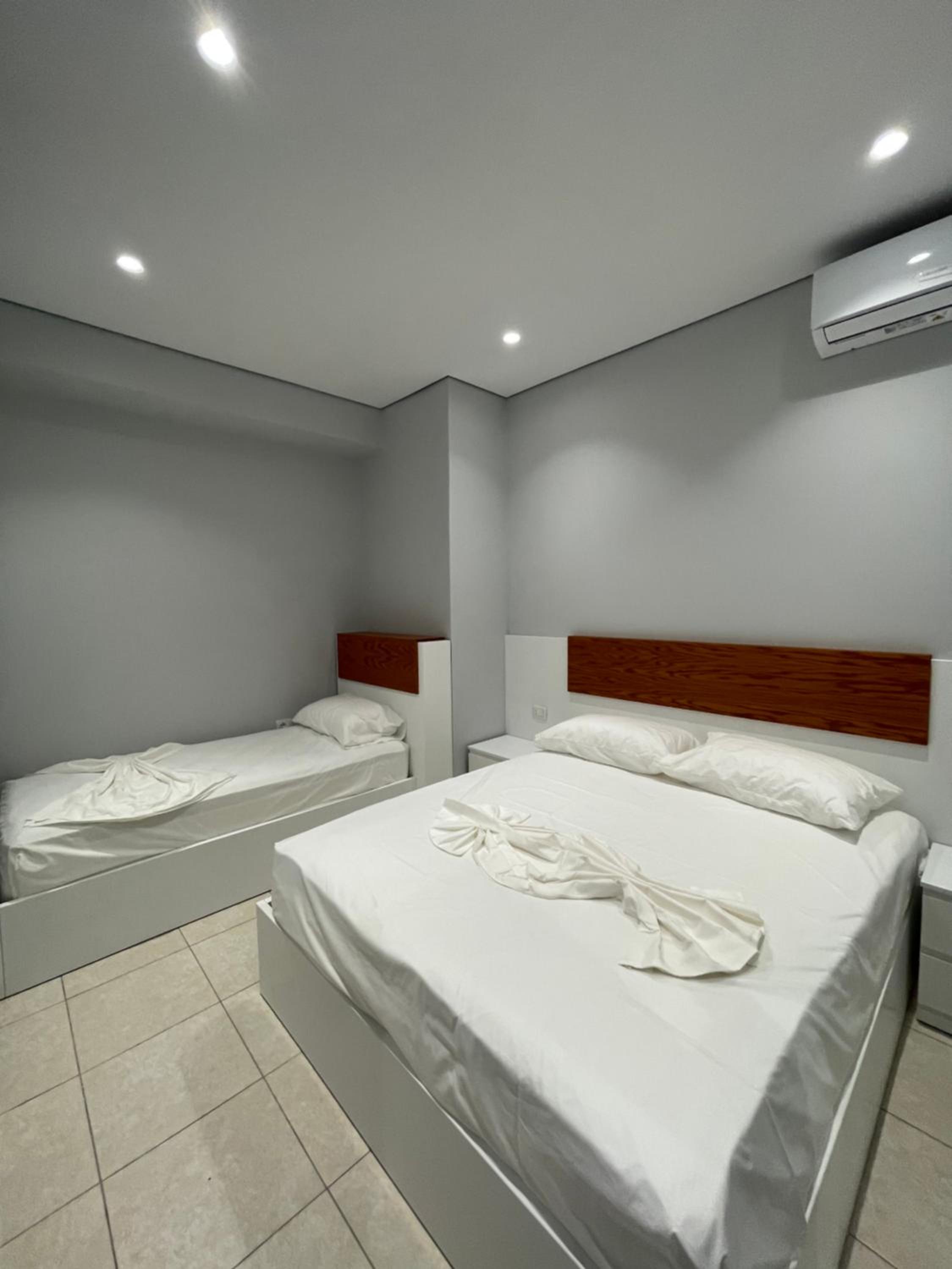 One-Bedroom Apartment photo 3