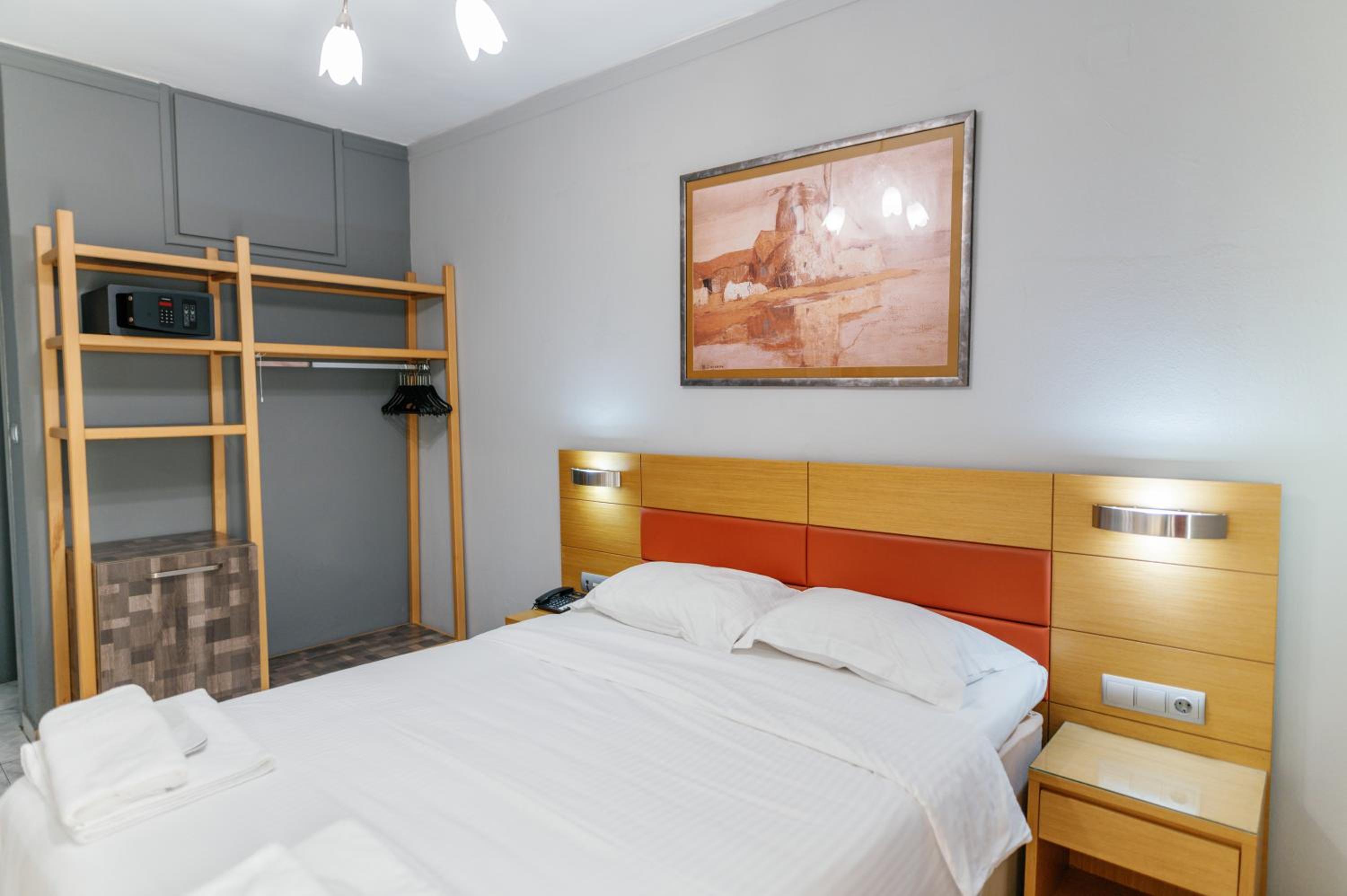 Single Room photo 3