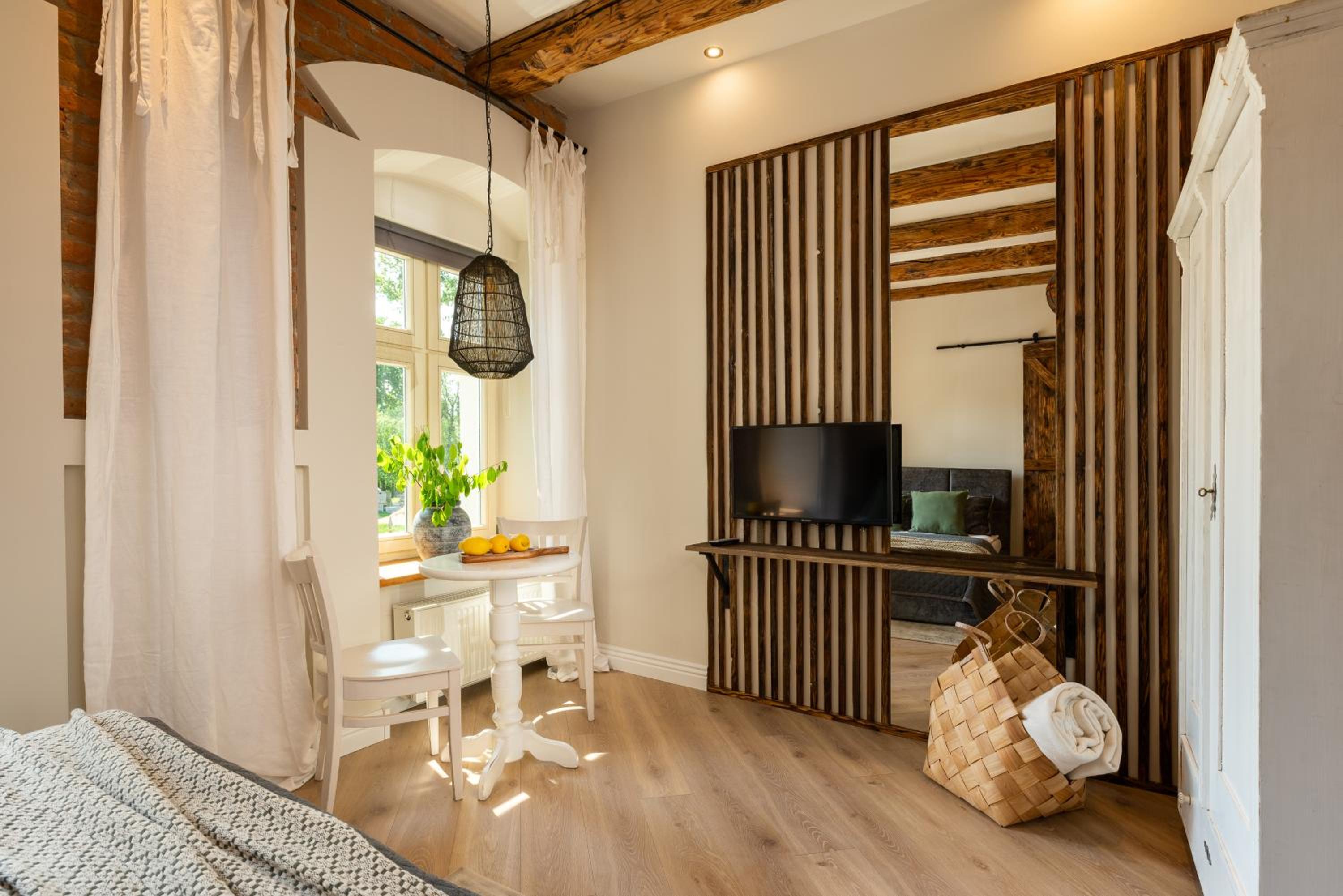 Studio Apartment photo 3