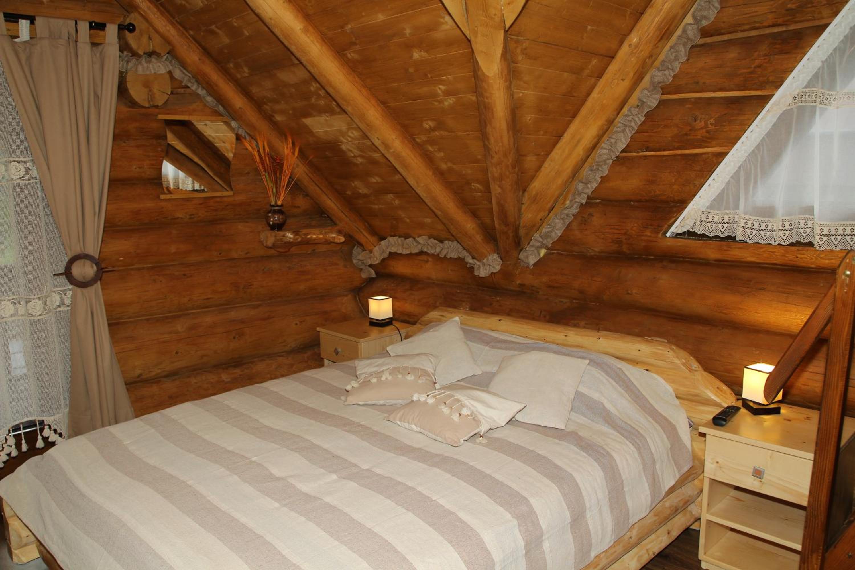 Suite with Balcony - Photo 3