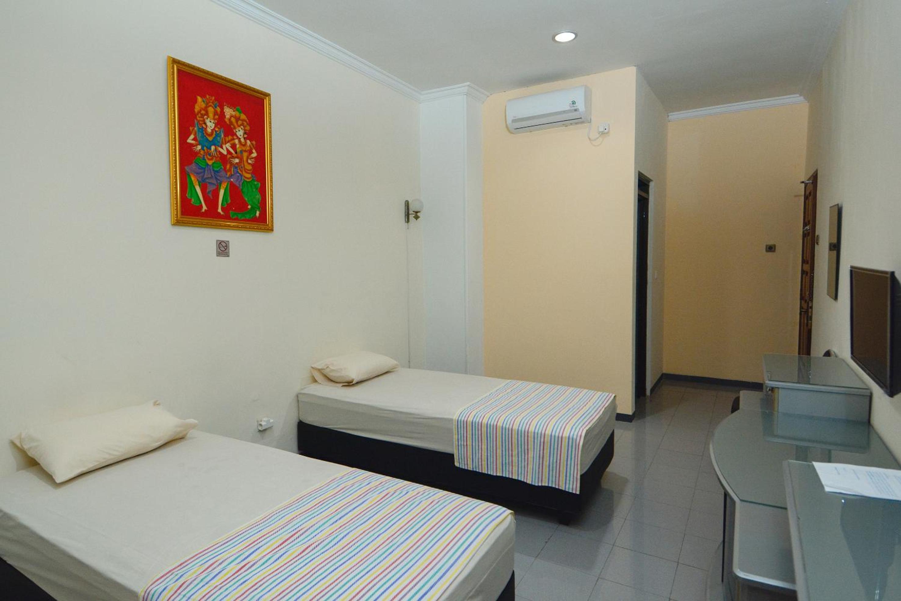 Quadruple Room - Photo 3
