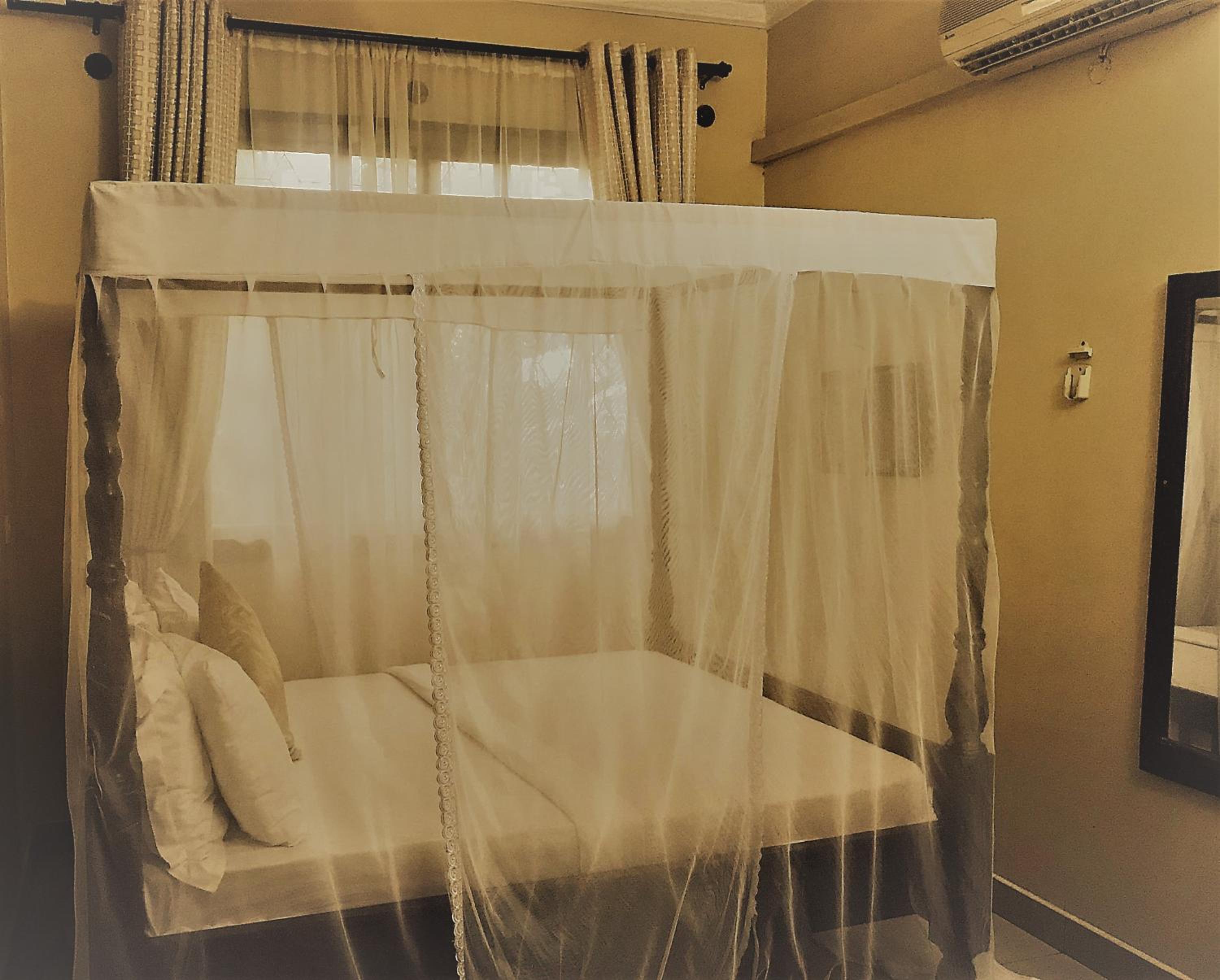Small Double Room - Photo 3