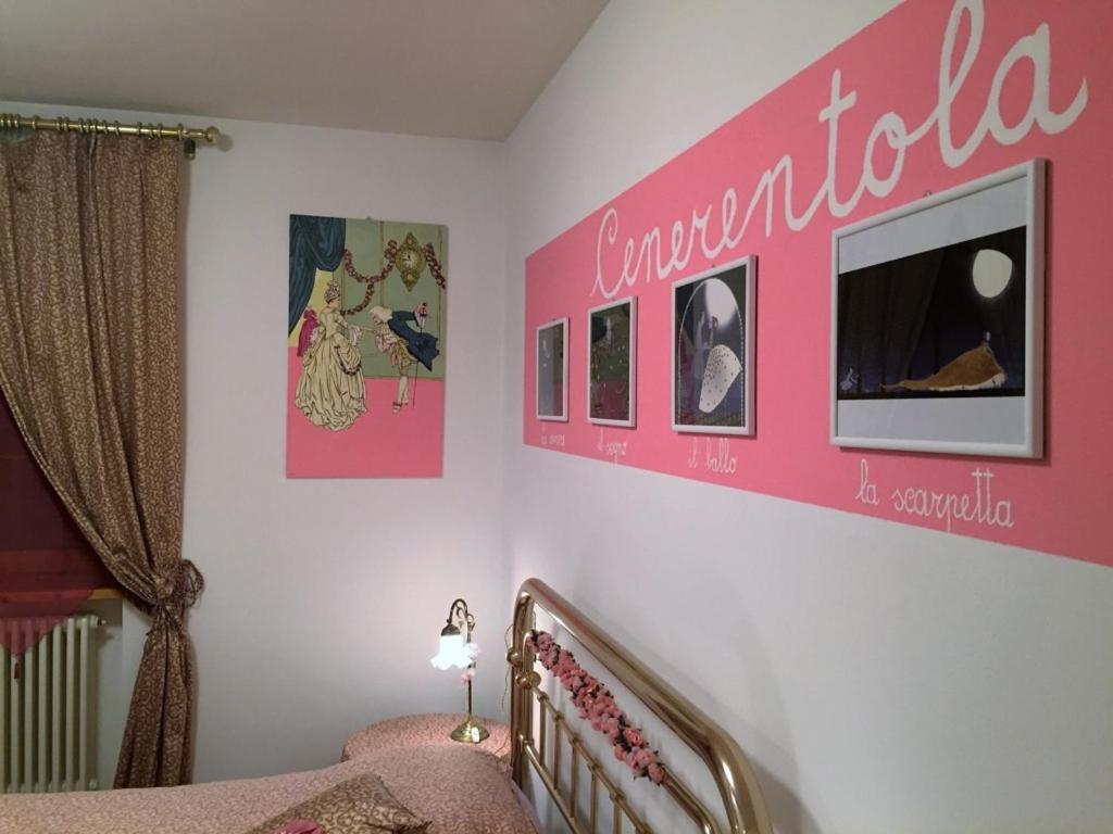 Double Room with Private External Bathroom photo 1