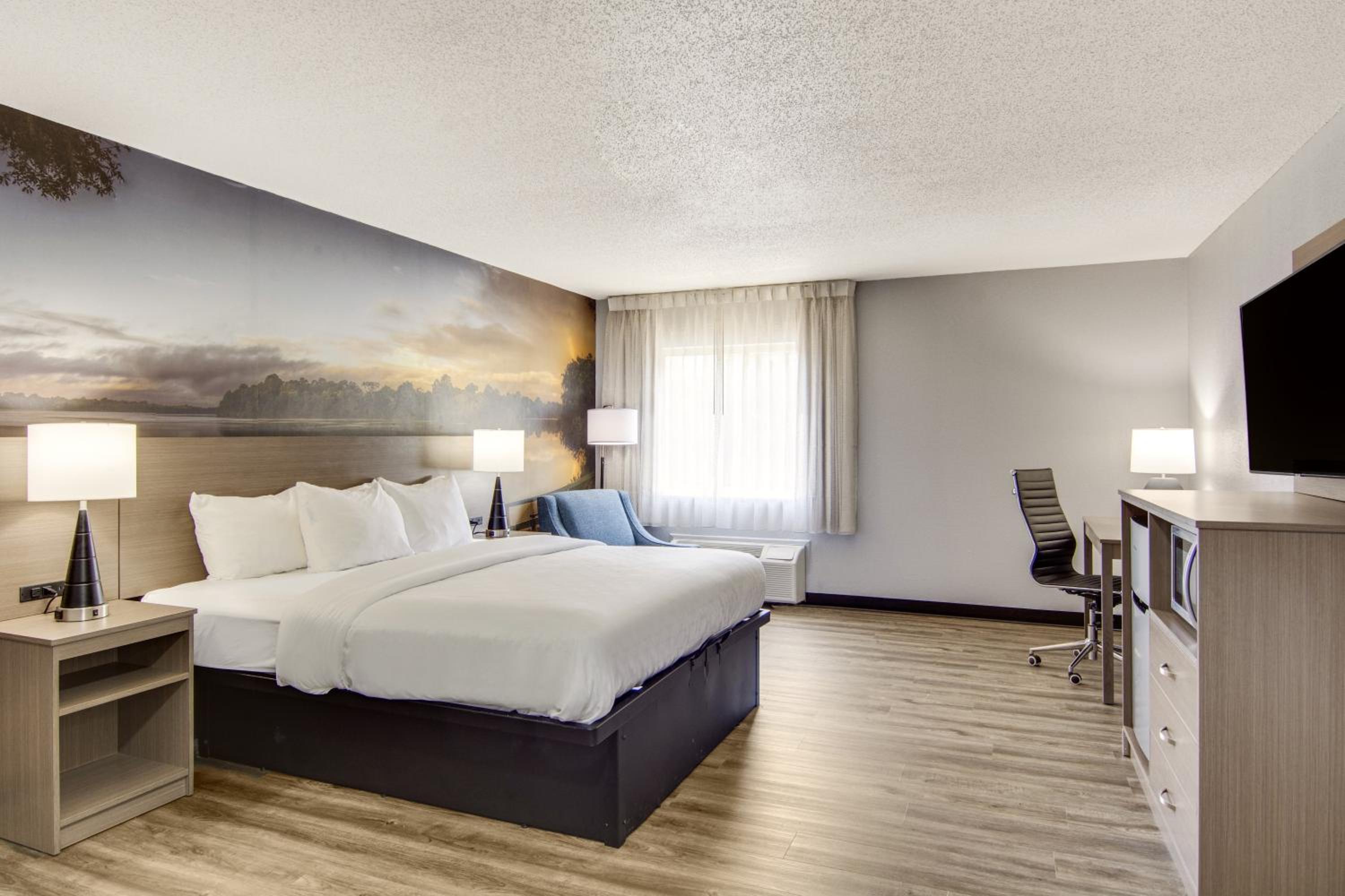 Standard King Room - Non Smoking photo 1