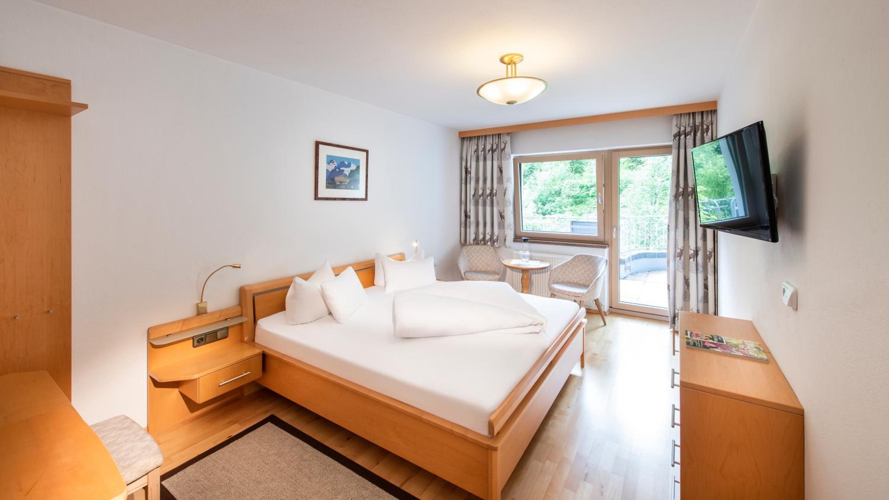 Standard Double Room photo 3