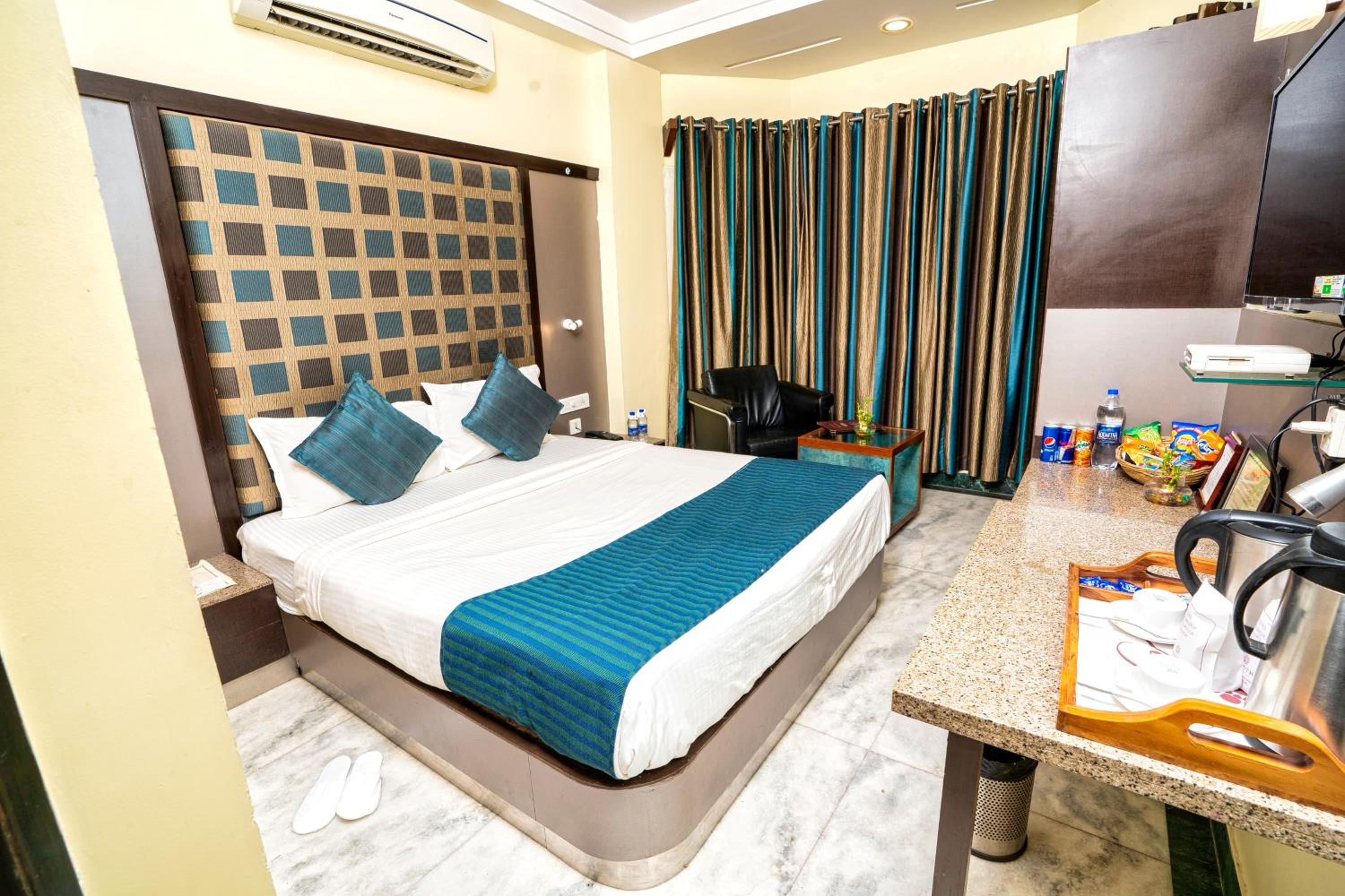 Deluxe Double Room photo 3