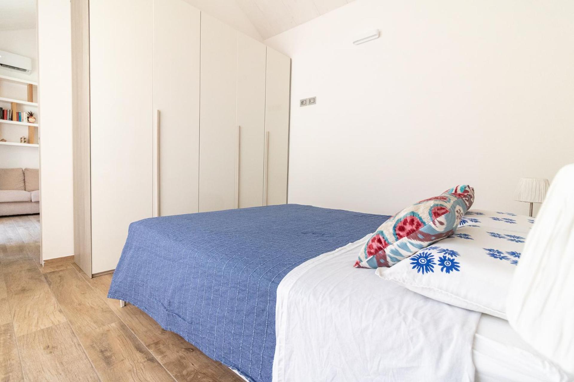Suite - Photo 2