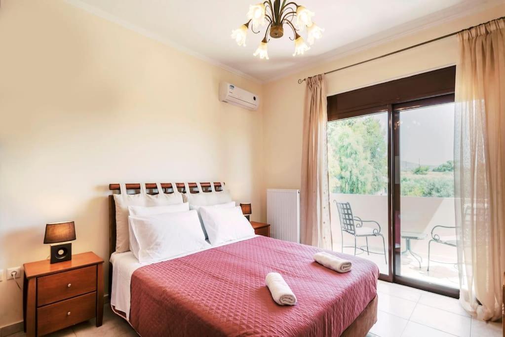 Villa photo 3