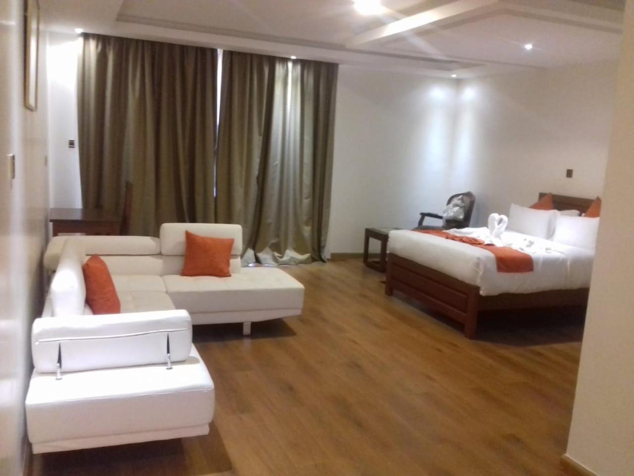 Large Single Room