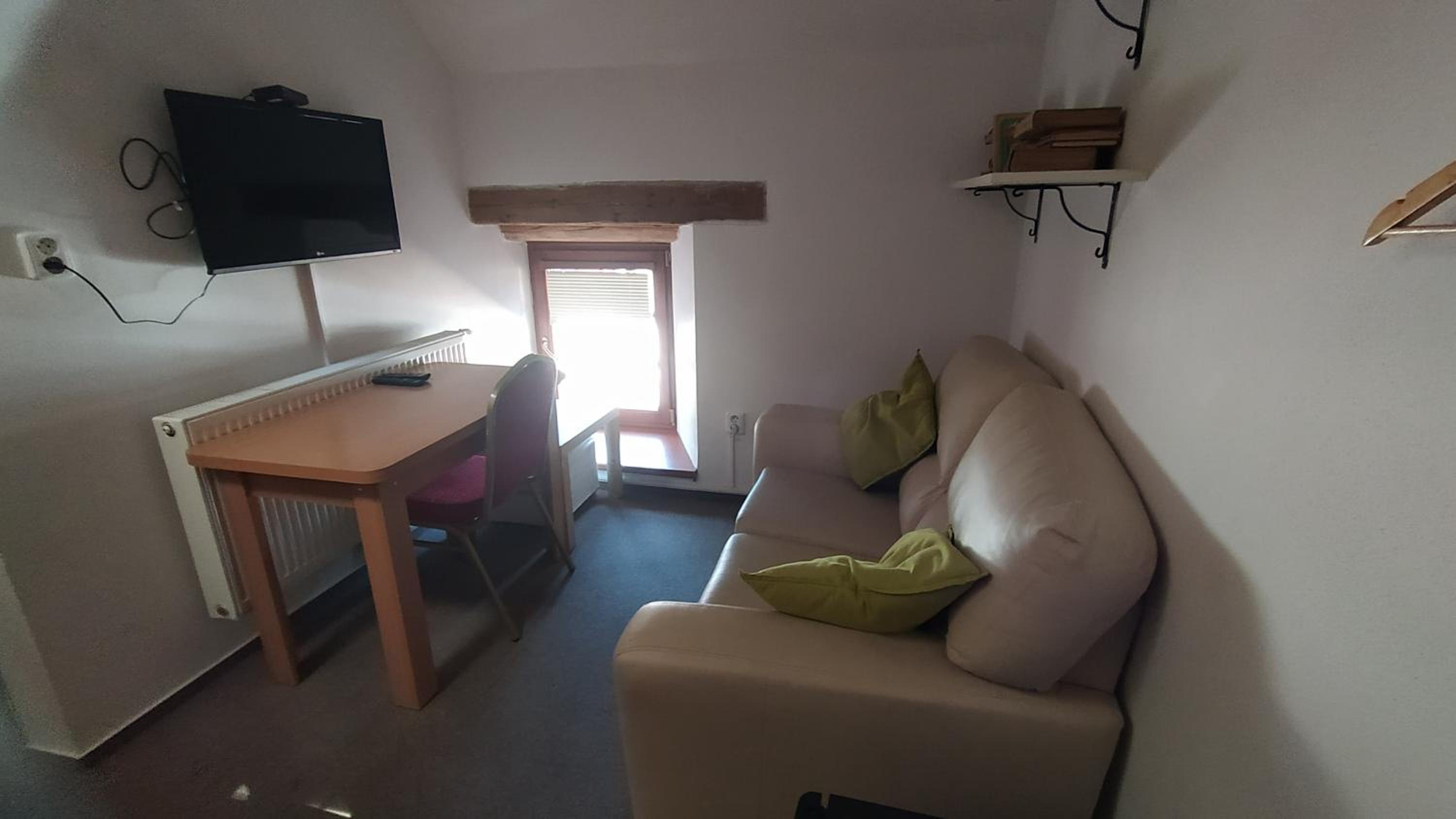 Standard Twin Room photo 1