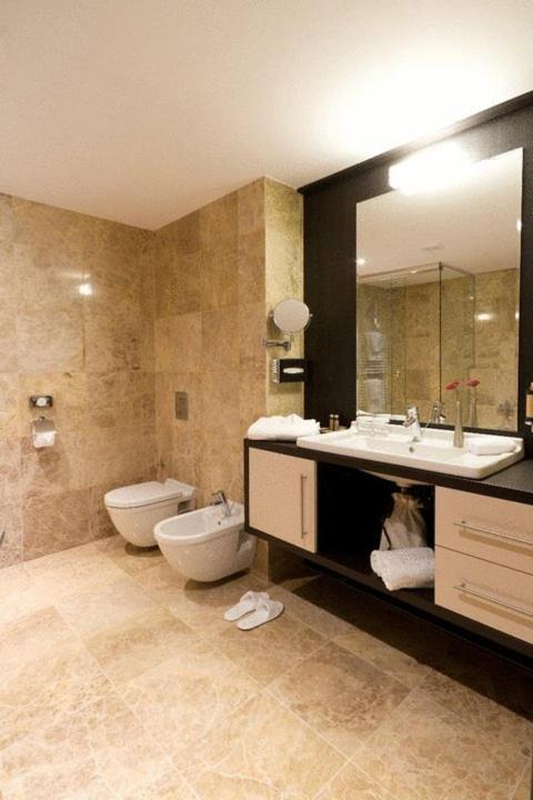 Apartment - Photo 11