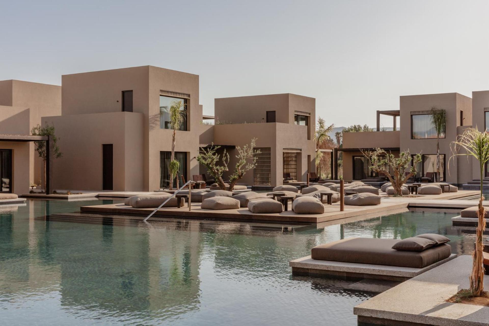 Deluxe Double or Twin Room with Pool Access - Photo 4