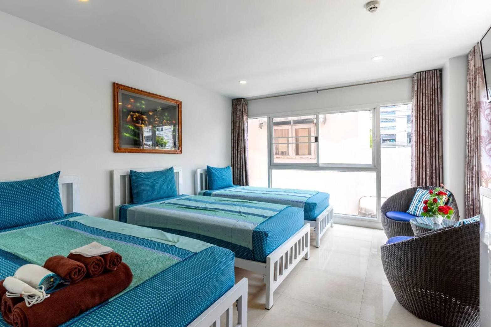 Deluxe Triple Room photo 2