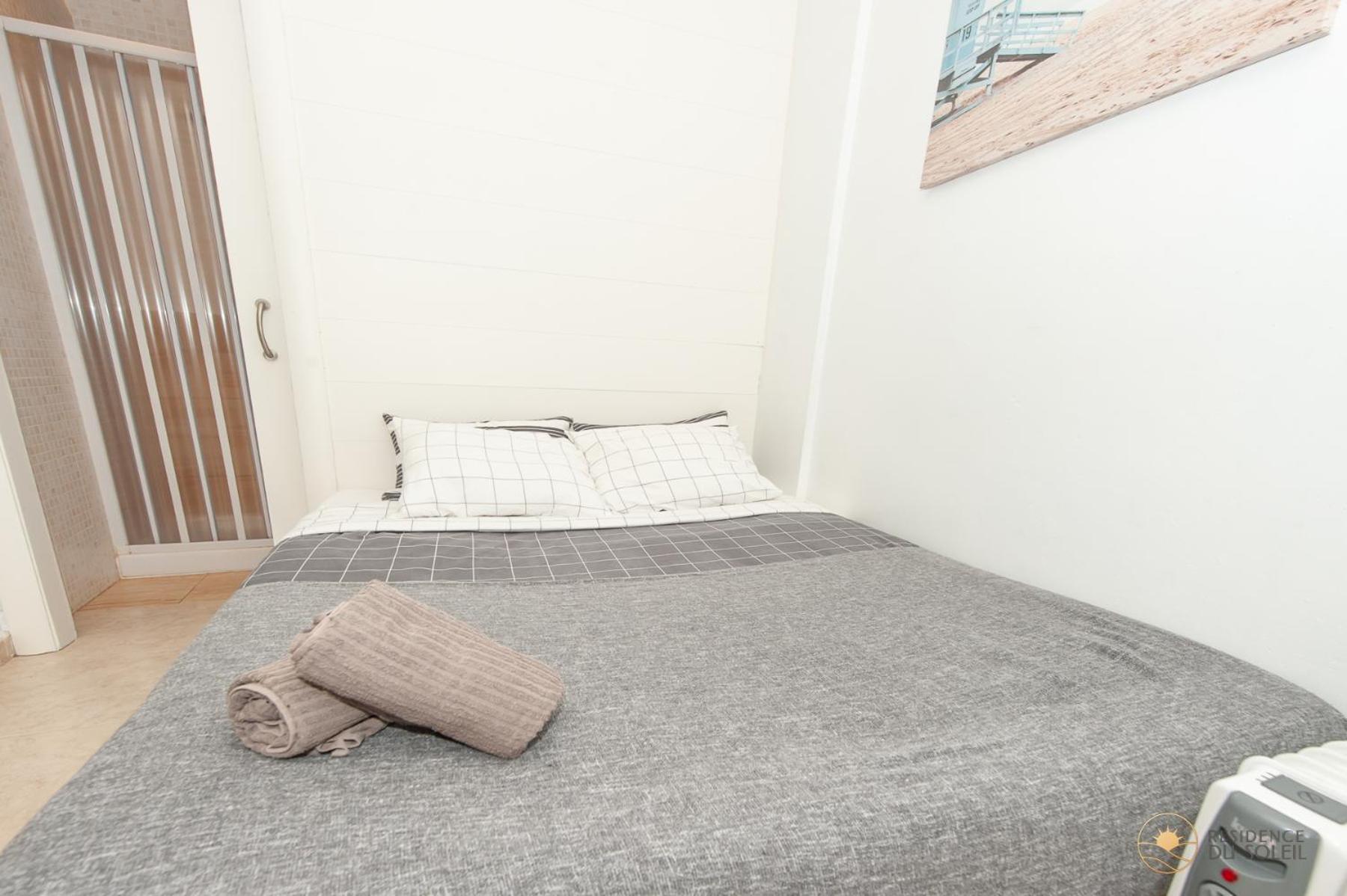 Standard Studio Ground Floor - Photo 23