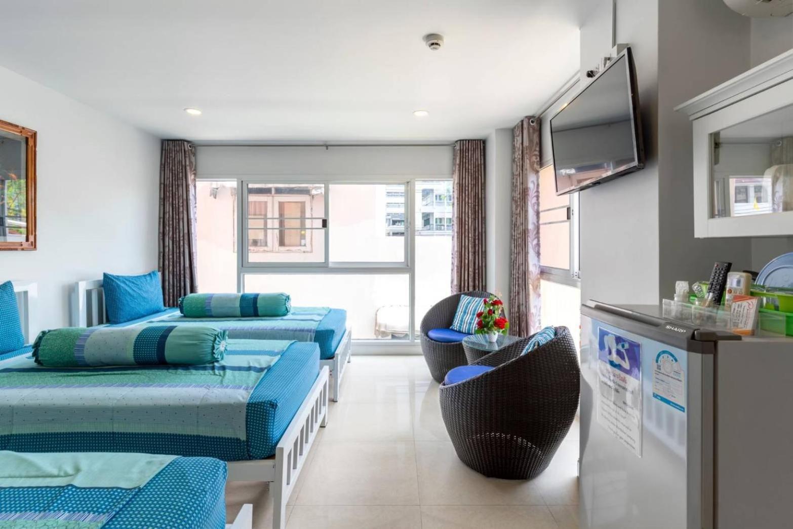Deluxe Triple Room photo 3