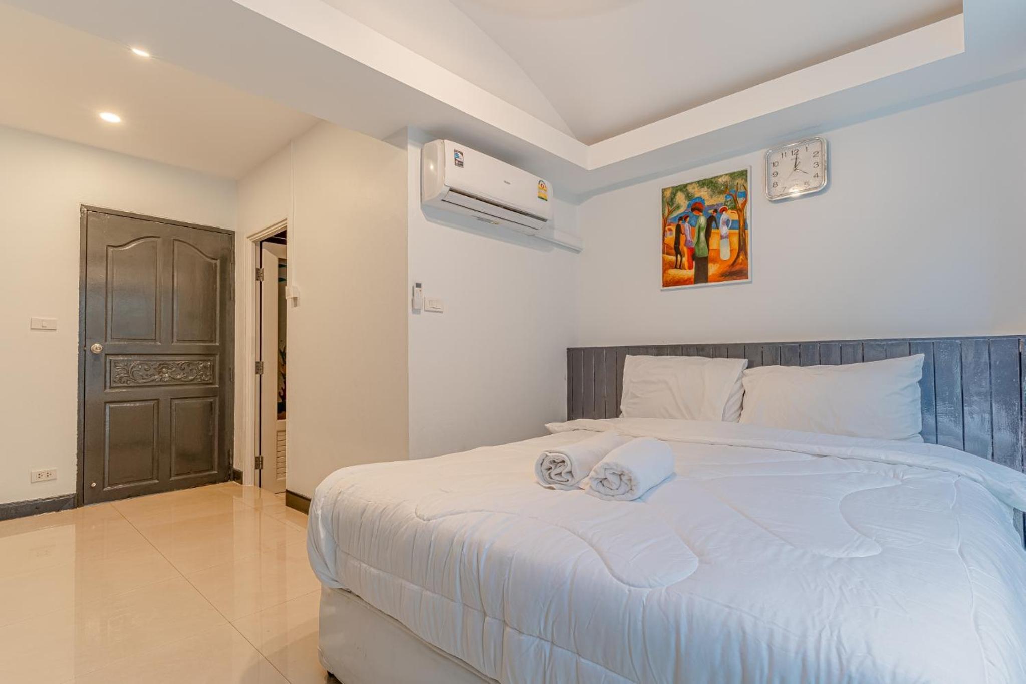 Villa - Photo 24