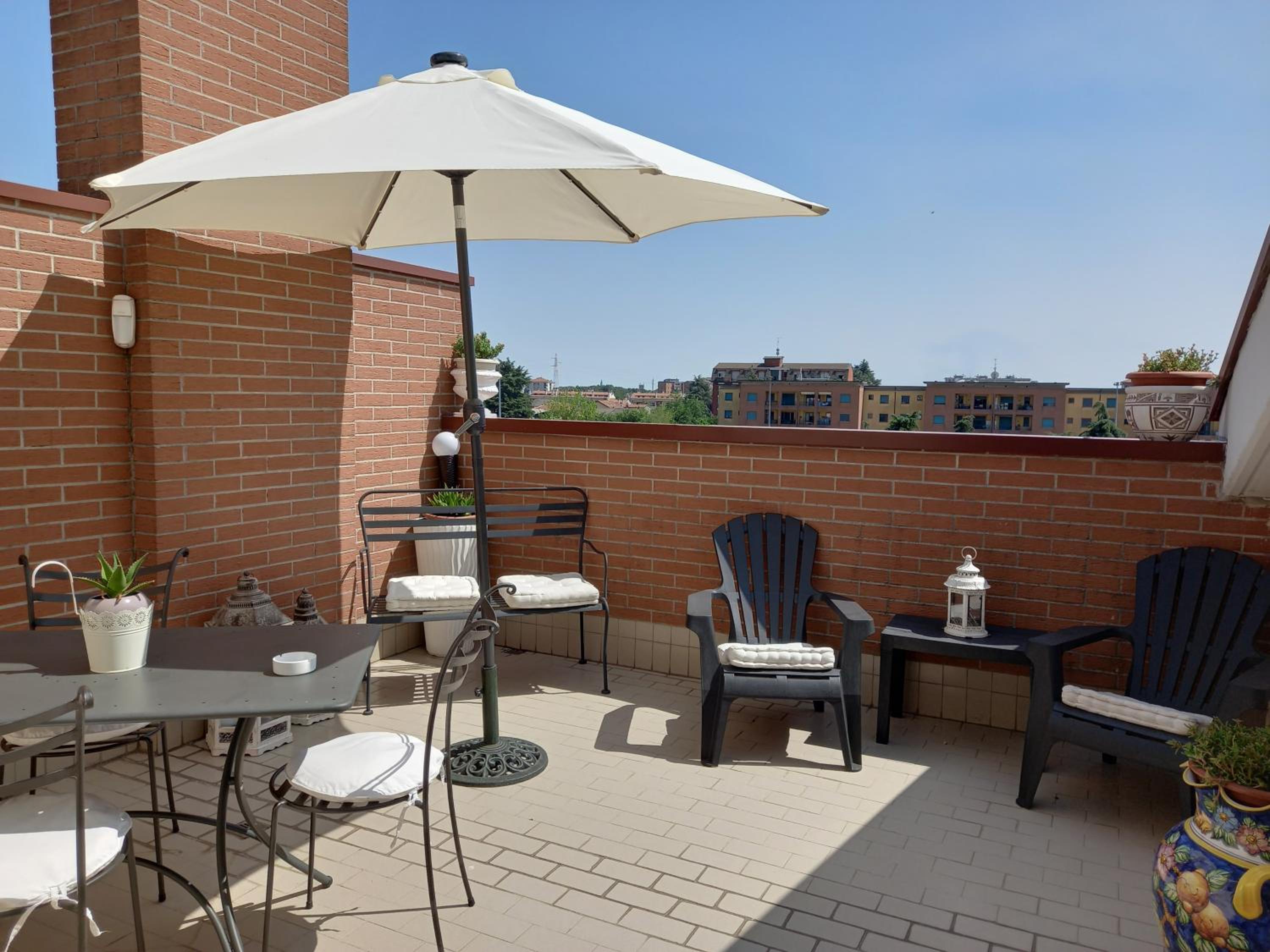 Junior Suite with Terrace - Photo 24