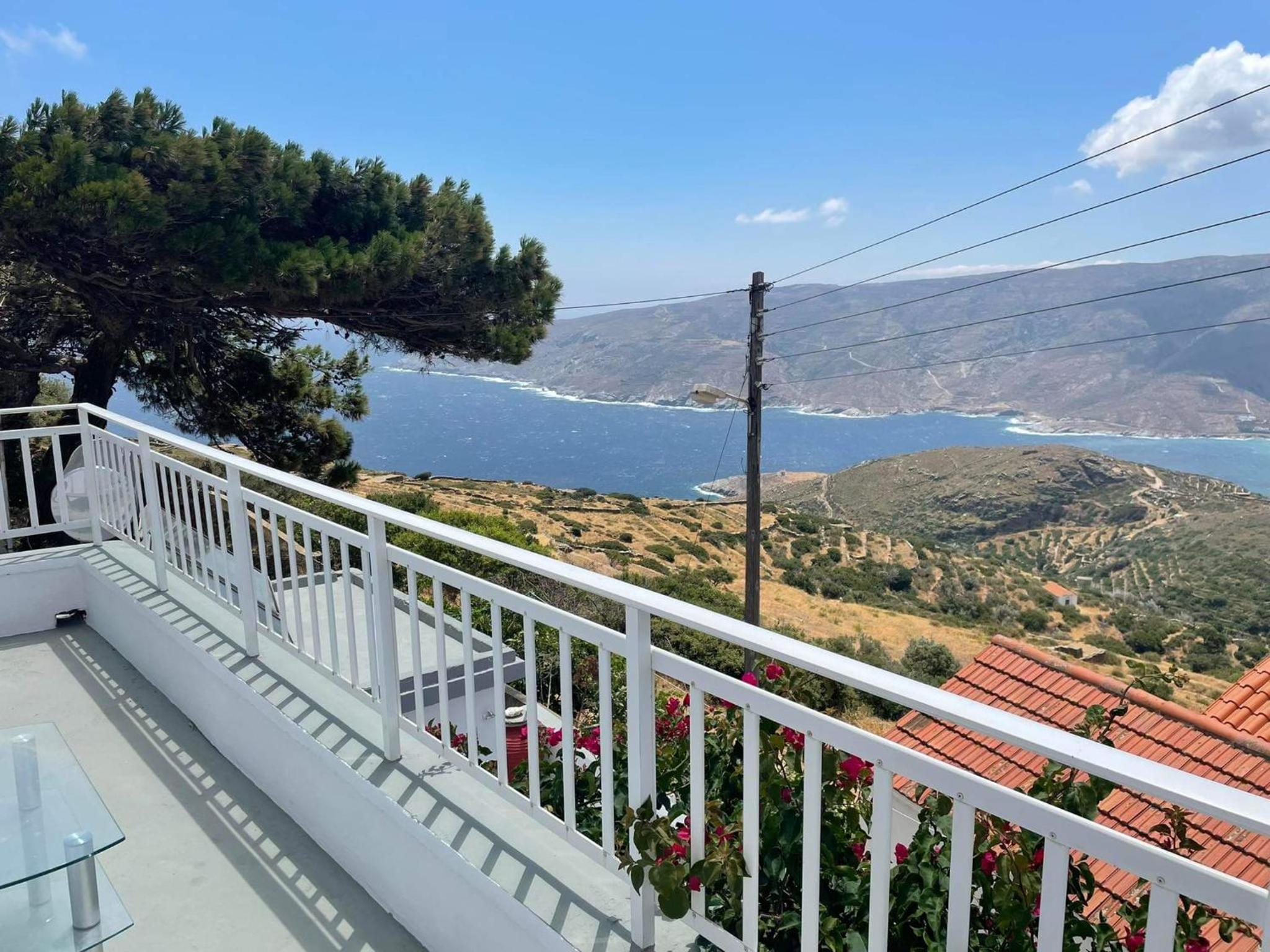 Apartment with Sea View - Photo 14
