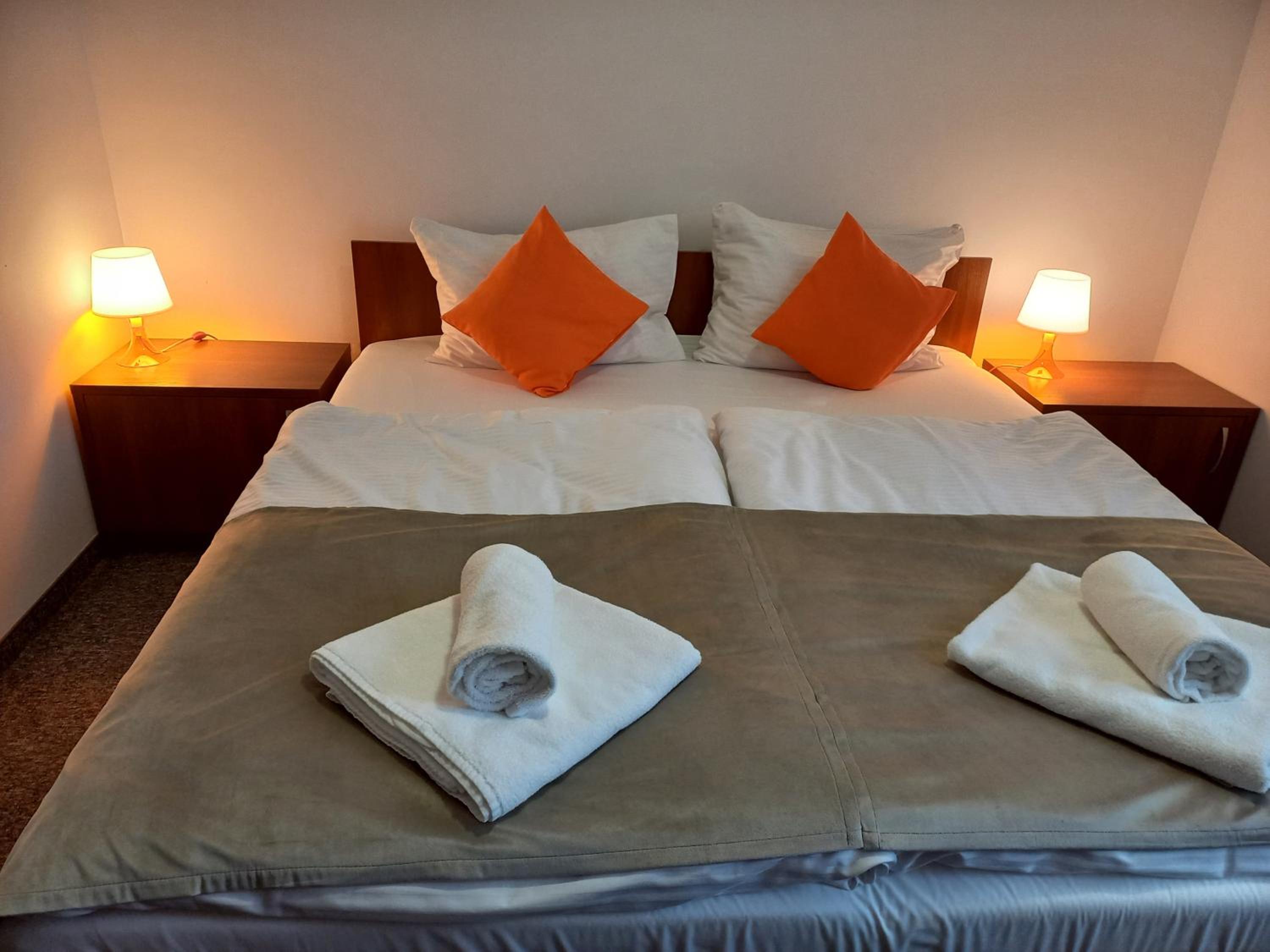 Superior King Room - Photo 2