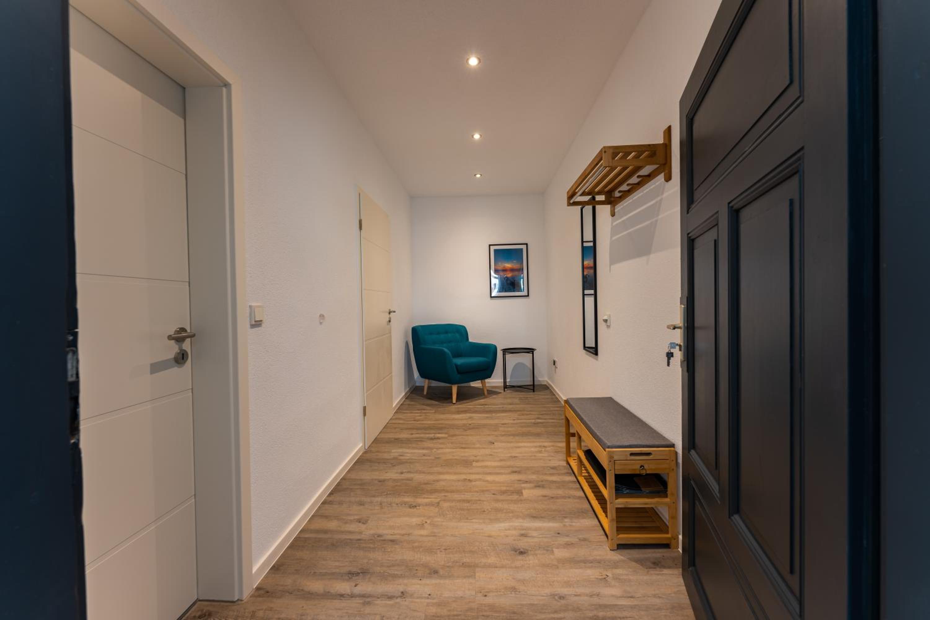One-Bedroom Apartment photo 2